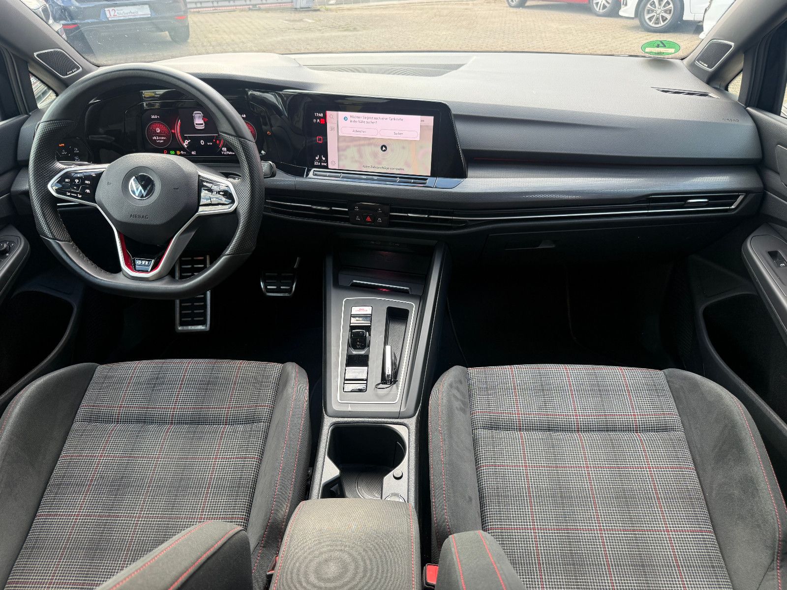 Fahrzeugabbildung Volkswagen Golf VIII Lim. GTI*ACC*Harmann Kardon*CAM*Matrix