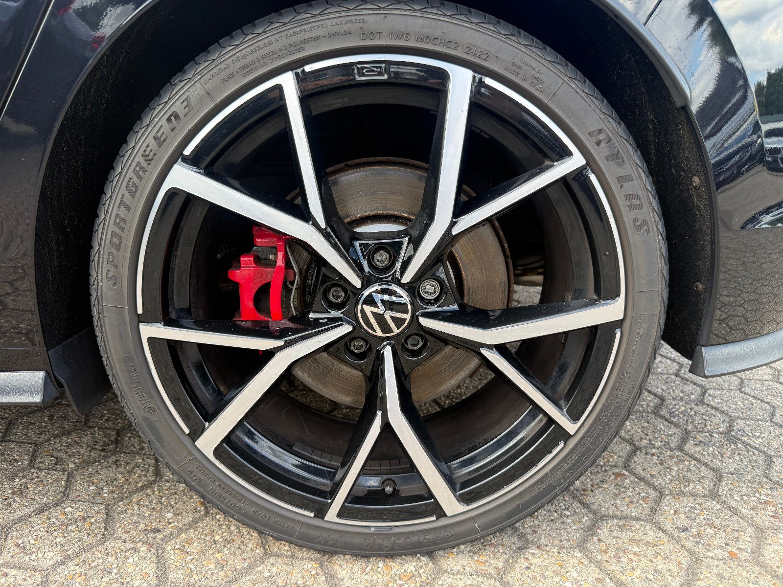 Fahrzeugabbildung Volkswagen Golf VIII Lim. GTI*ACC*Harmann Kardon*CAM*Matrix