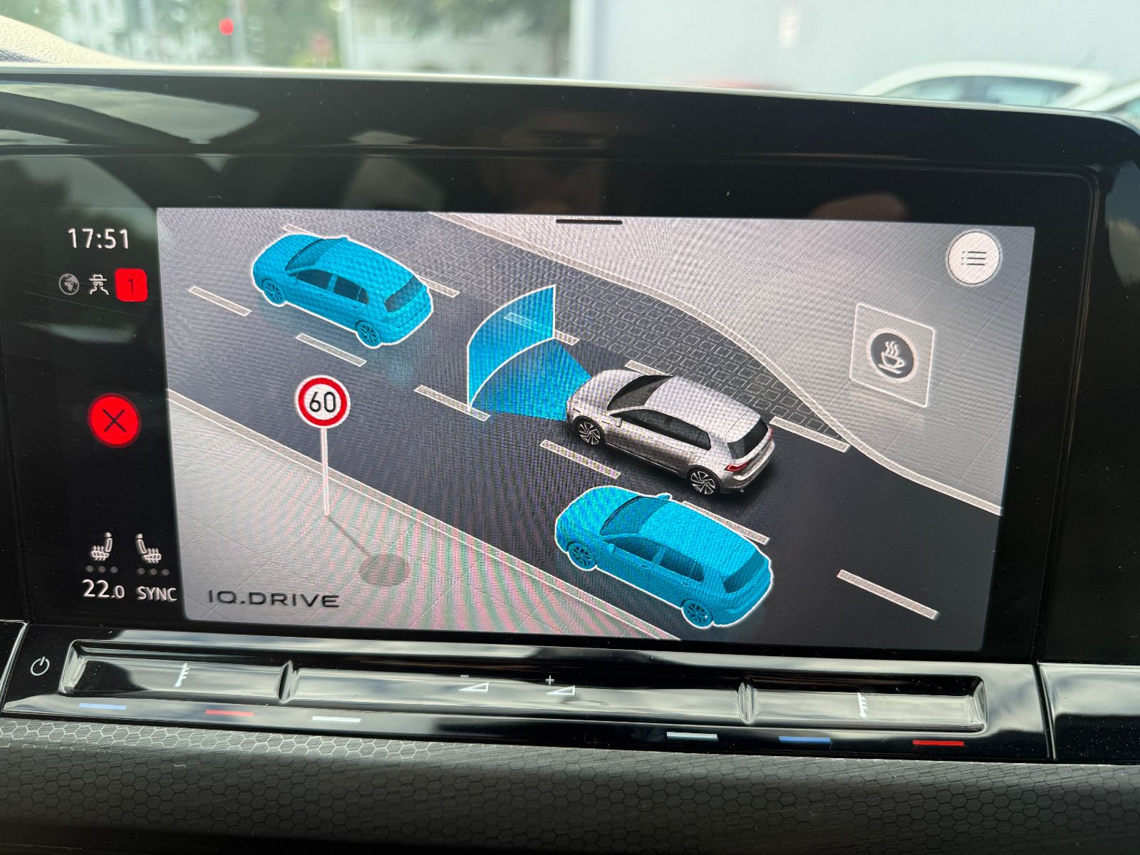Fahrzeugabbildung Volkswagen Golf VIII Lim. GTI*ACC*Harmann Kardon*CAM*Matrix