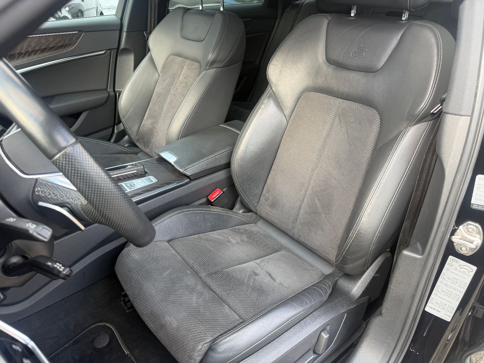 Fahrzeugabbildung Audi S6 Avant 3.0TDI quattro*ACC*Softclose*Matrix Led