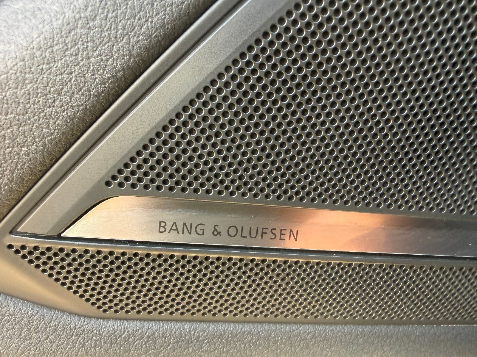 Fahrzeugabbildung Audi S6 Avant 3.0TDI quattro*ACC*Softclose*Matrix Led