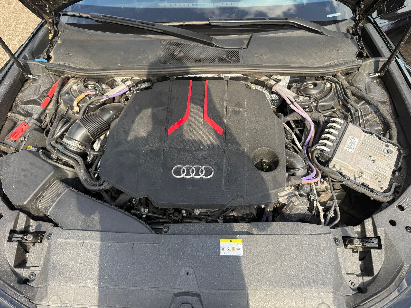 Fahrzeugabbildung Audi S6 Avant 3.0TDI quattro*ACC*Softclose*Matrix Led