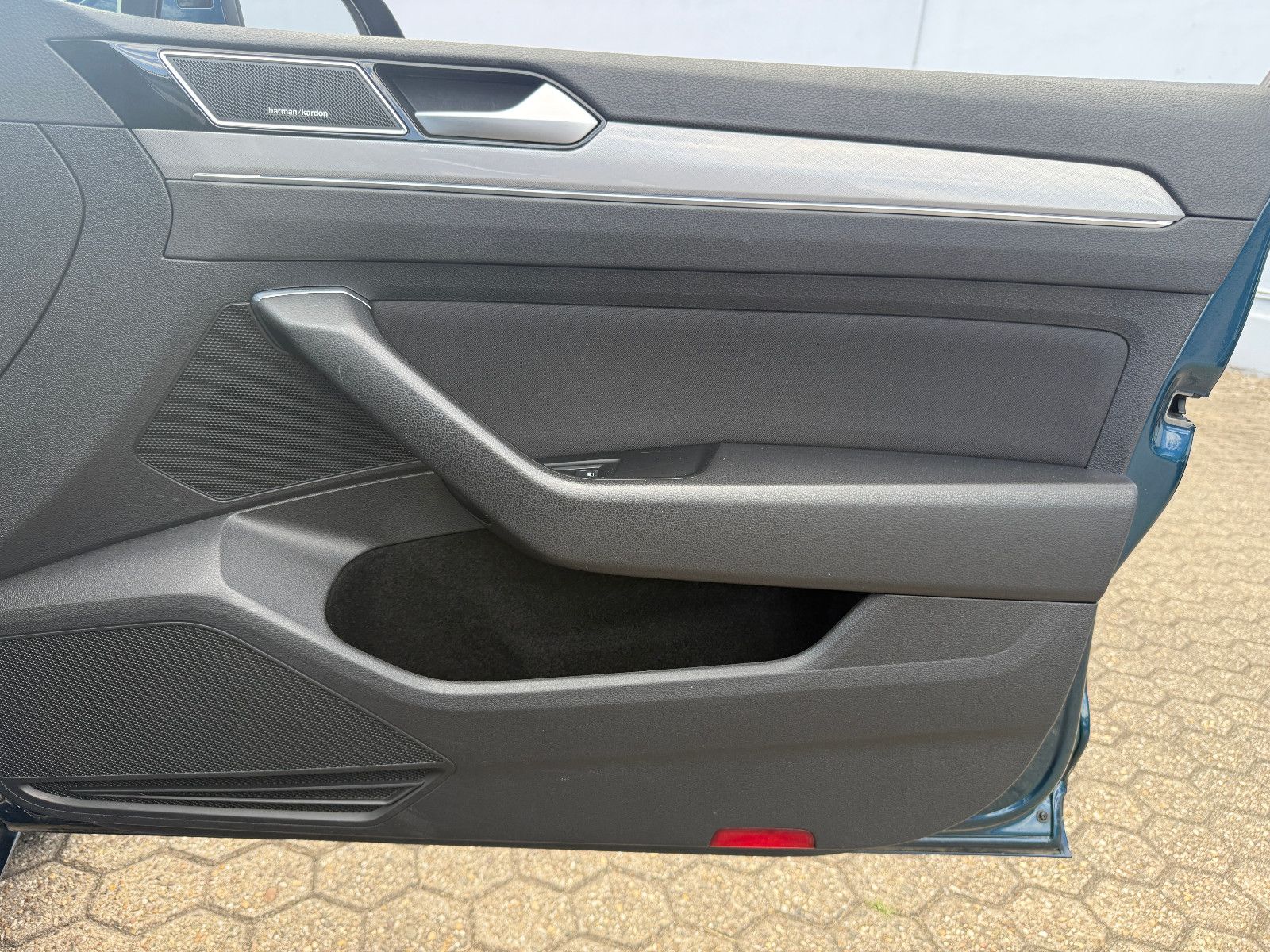 Fahrzeugabbildung Volkswagen Passat Variant Business*ACC*Headup*Harmann Kardo