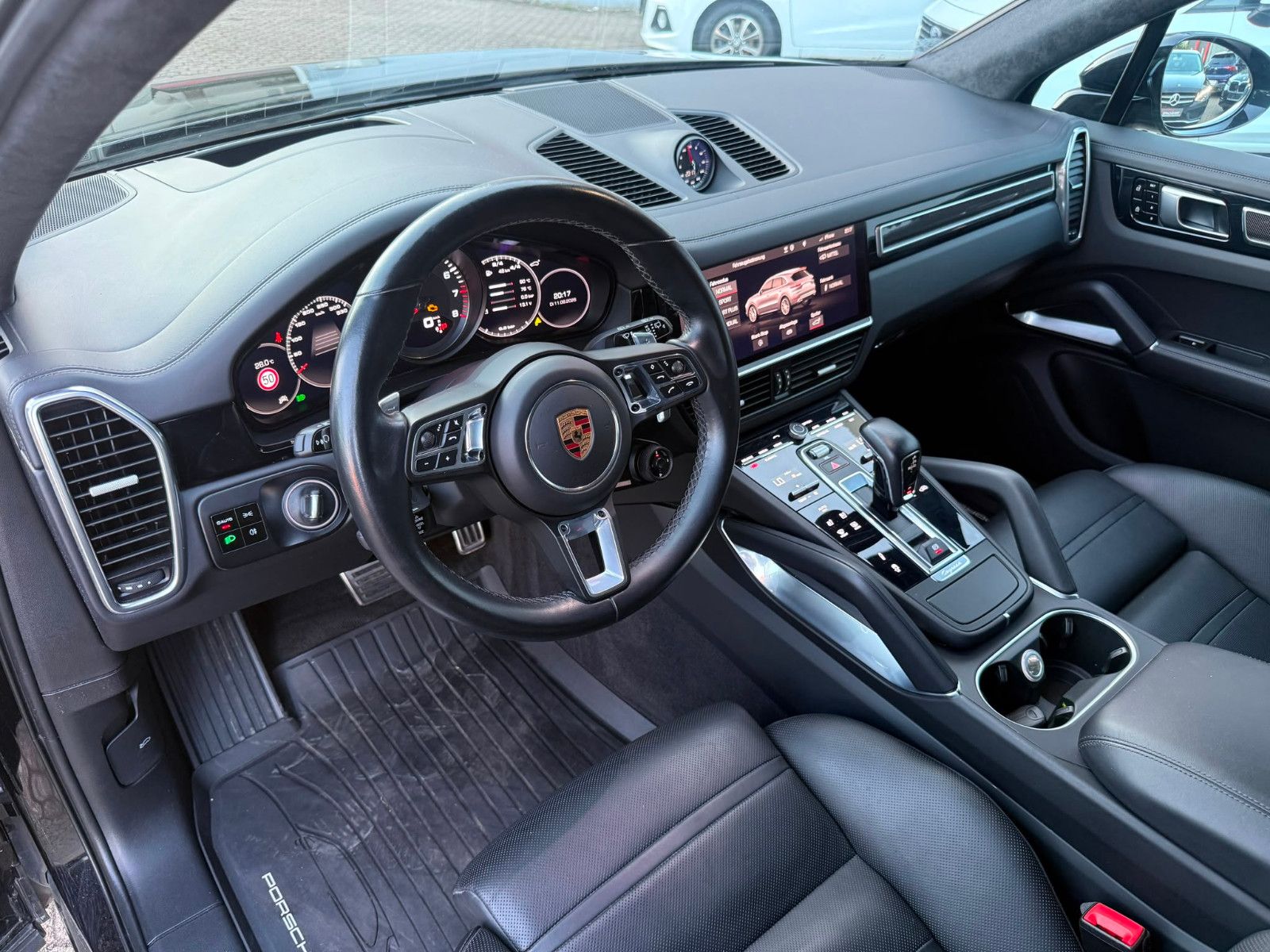 Fahrzeugabbildung Porsche Cayenne Turbo*Headup*Softclose*Bose*Pano*VOLL