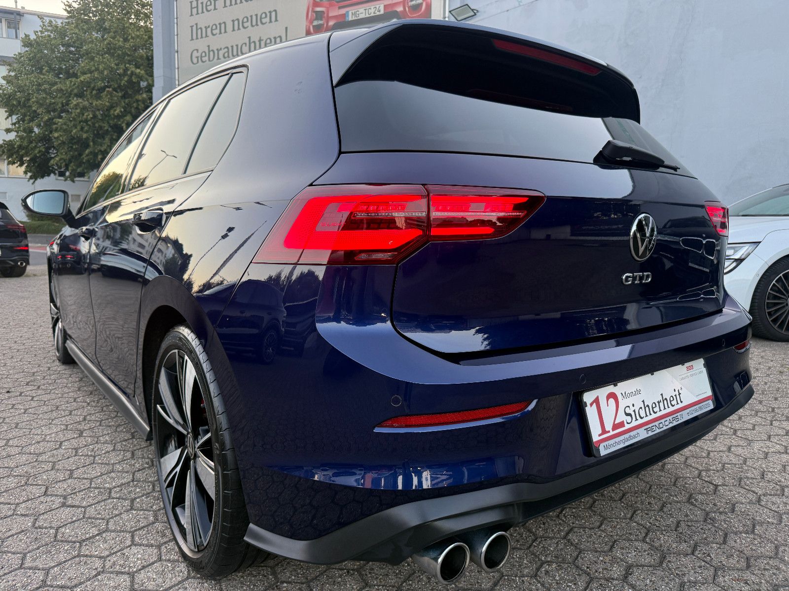 Fahrzeugabbildung Volkswagen Golf VIII Lim. GTD*ACC*AHK*IQ Light*Harmann Kard