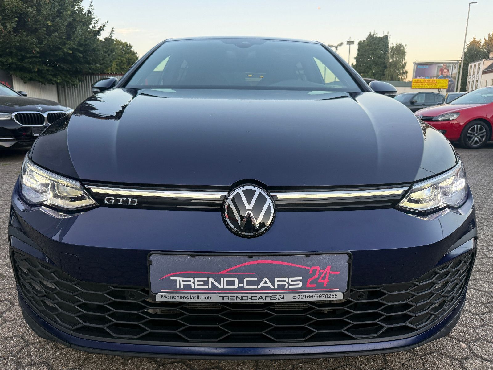Fahrzeugabbildung Volkswagen Golf VIII Lim. GTD*ACC*AHK*IQ Light*Harmann Kard