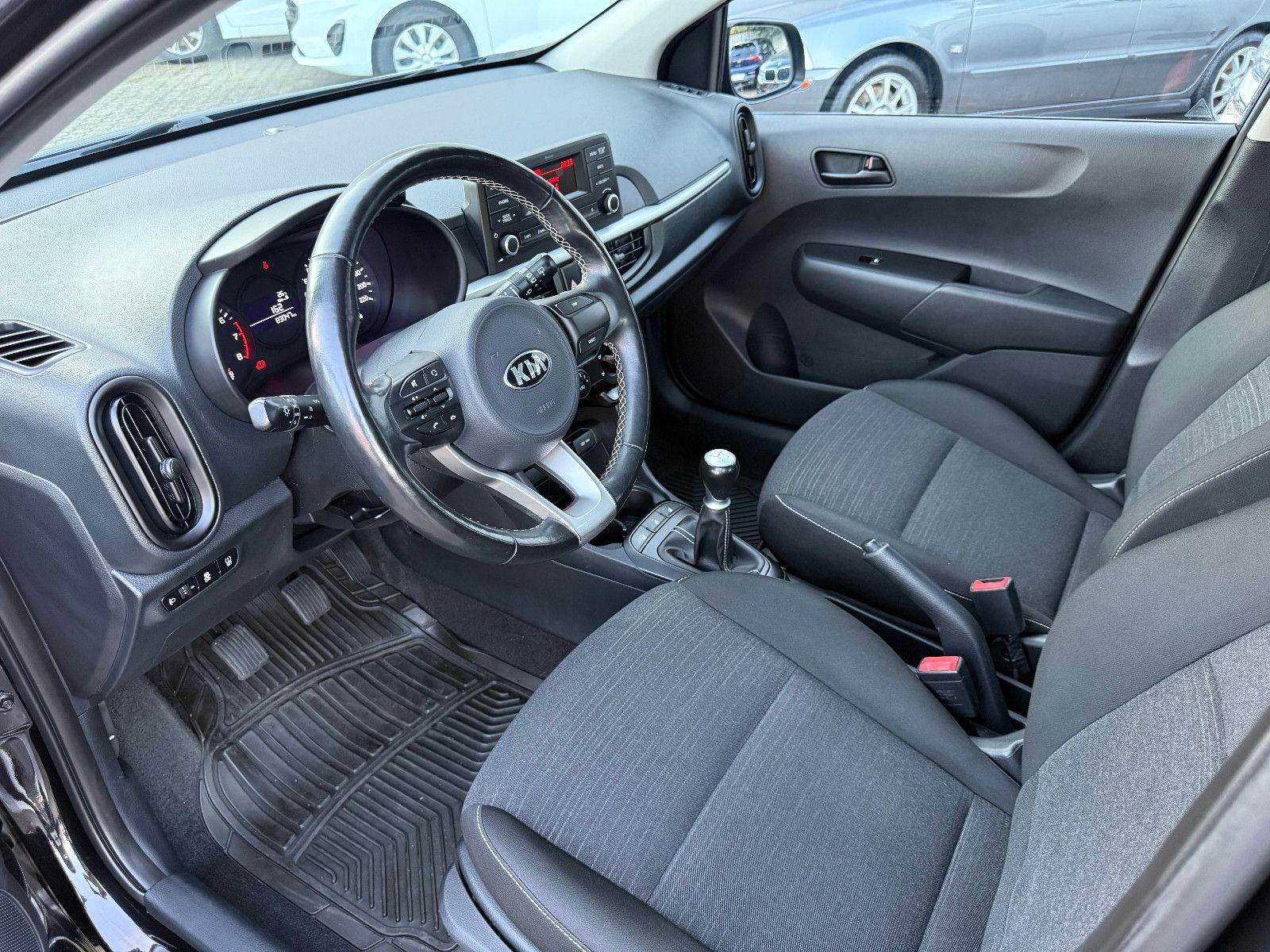 Fahrzeugabbildung Kia Picanto Edition 7