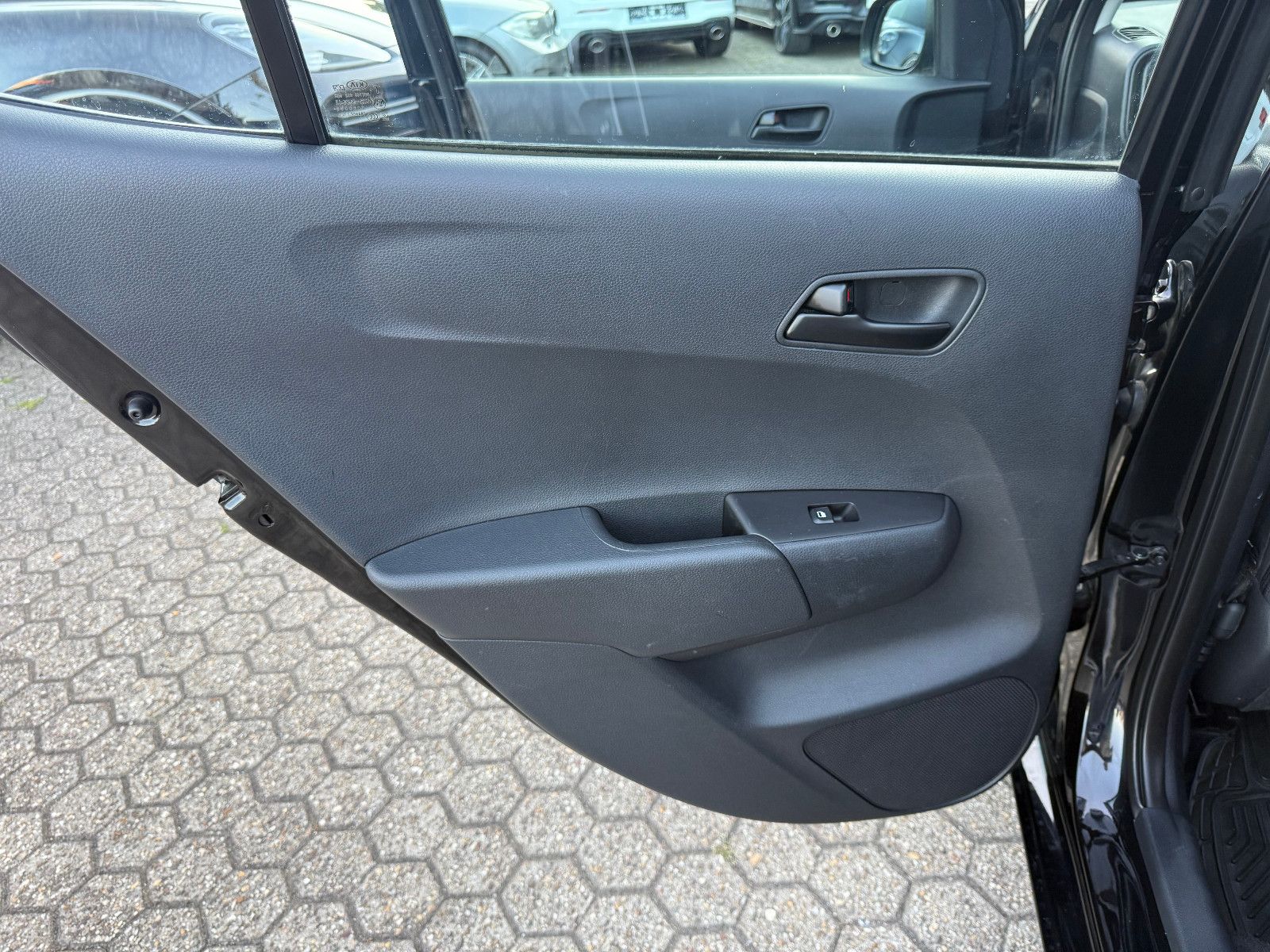 Fahrzeugabbildung Kia Picanto Edition 7