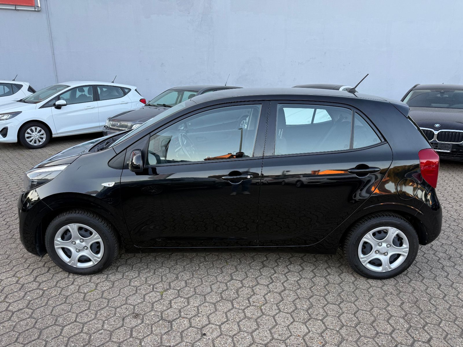 Fahrzeugabbildung Kia Picanto Edition 7