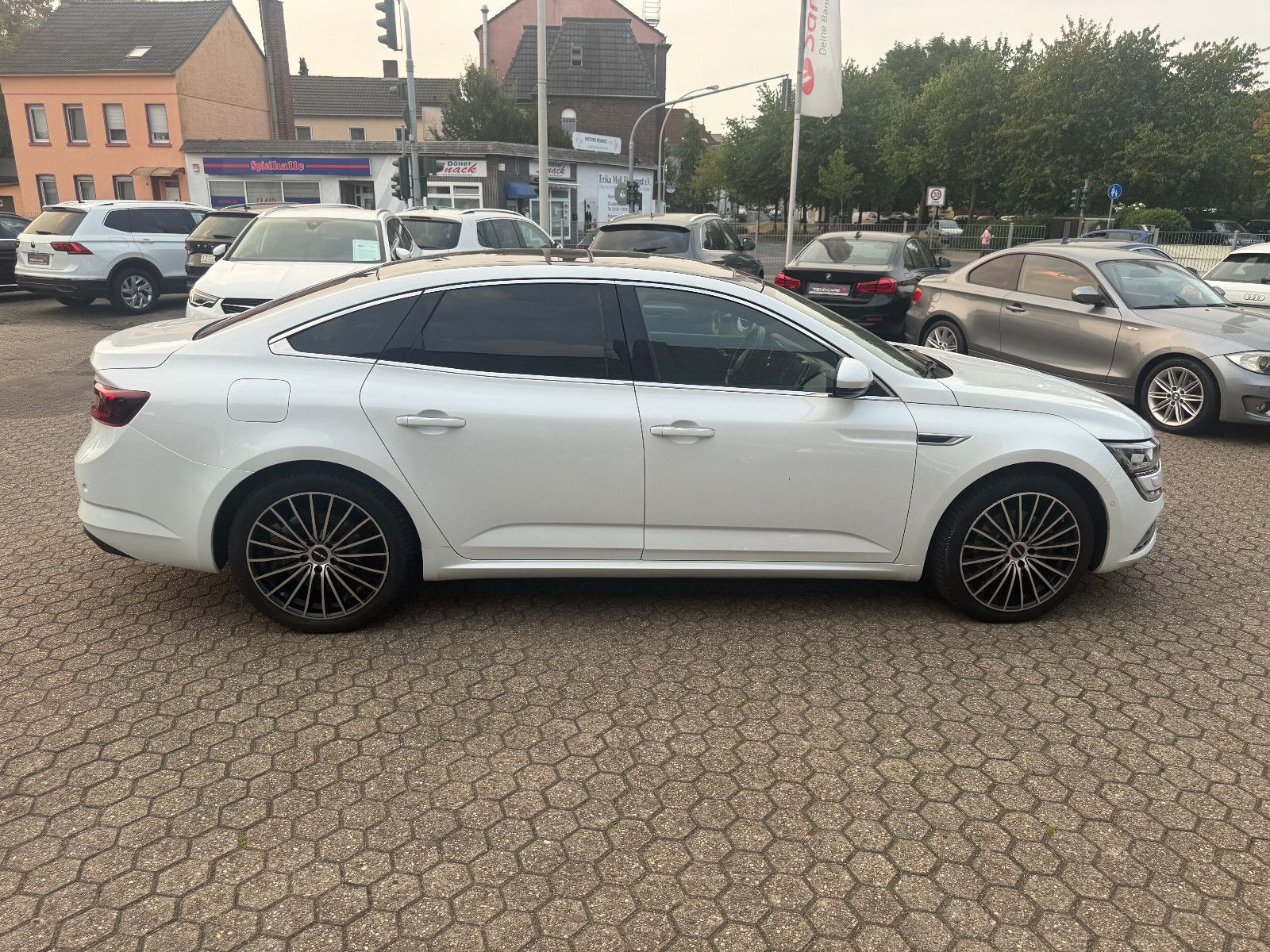 Fahrzeugabbildung Renault Talisman Limited* Limo* PANO*BOSE