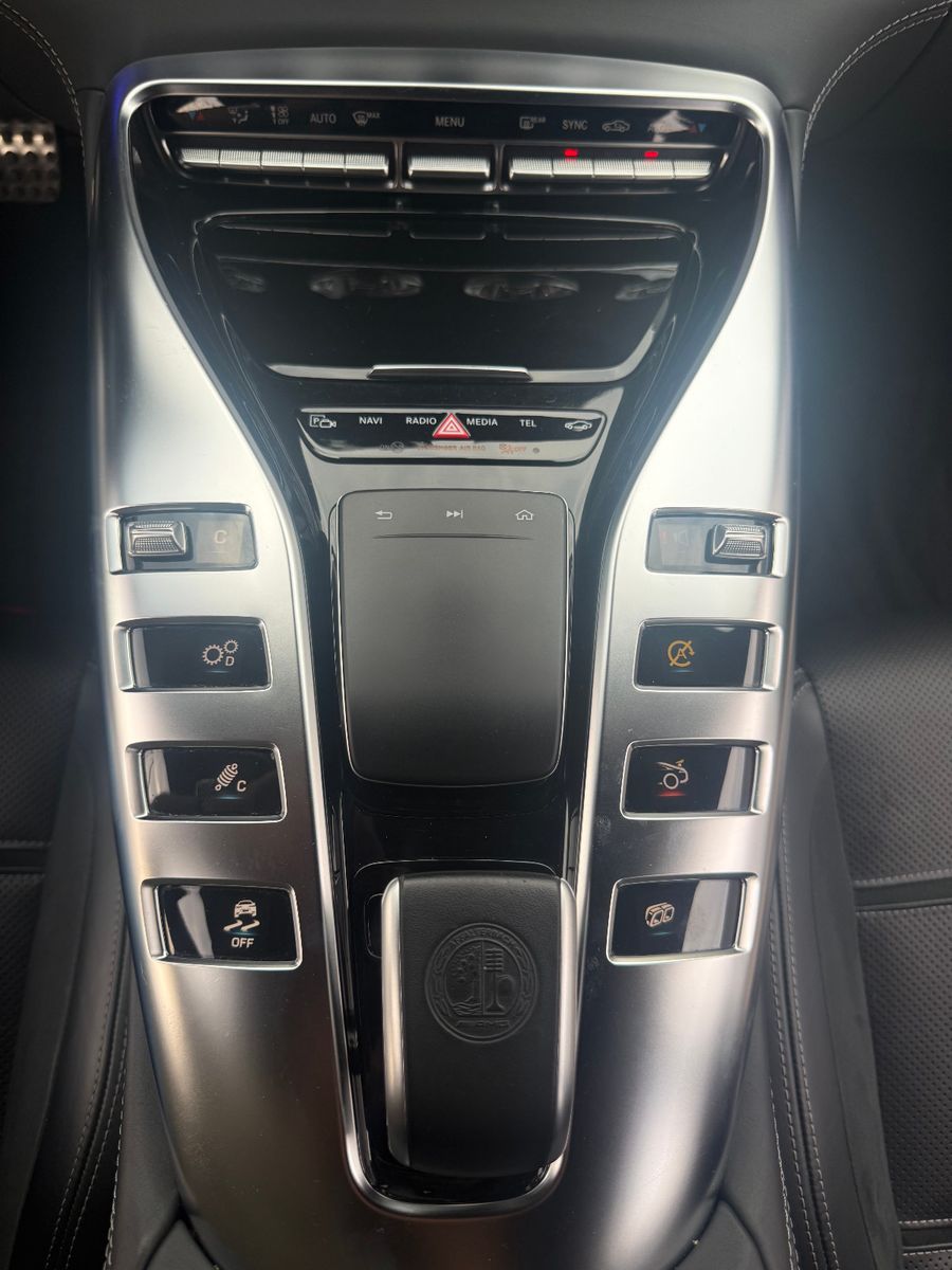 Fahrzeugabbildung Mercedes-Benz AMG GT 4-trg. 63 S 4Matic *PANO*BURMESTER*HUD*