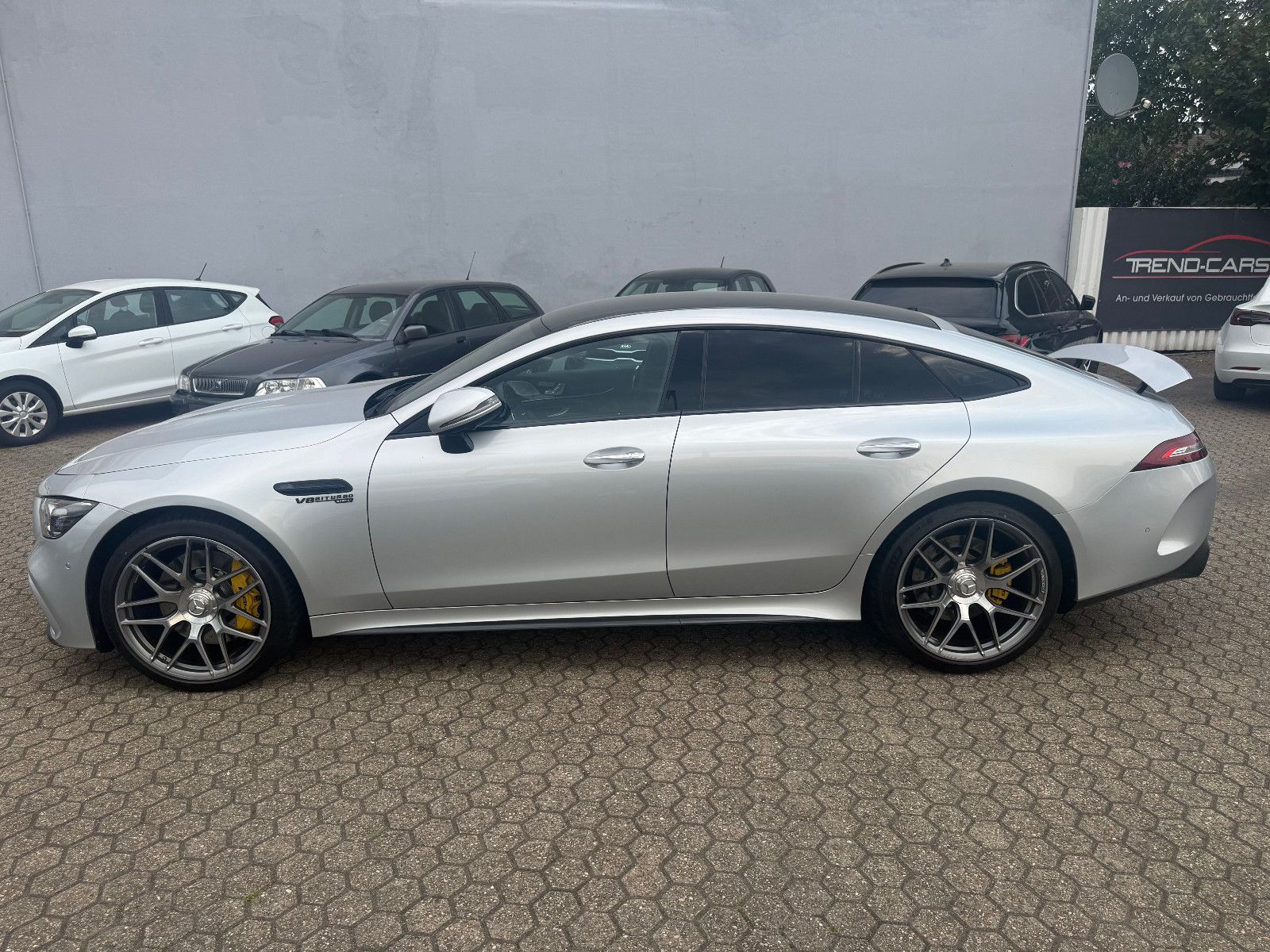 Fahrzeugabbildung Mercedes-Benz AMG GT 4-trg. 63 S 4Matic *PANO*BURMESTER*HUD*