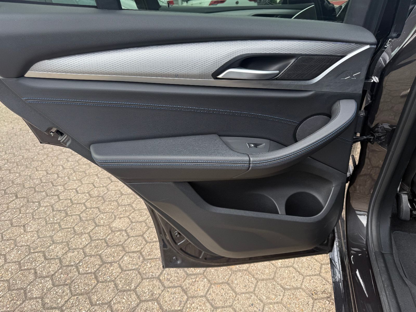 Fahrzeugabbildung BMW X3 xDrive 20 d M Sport*AHK*