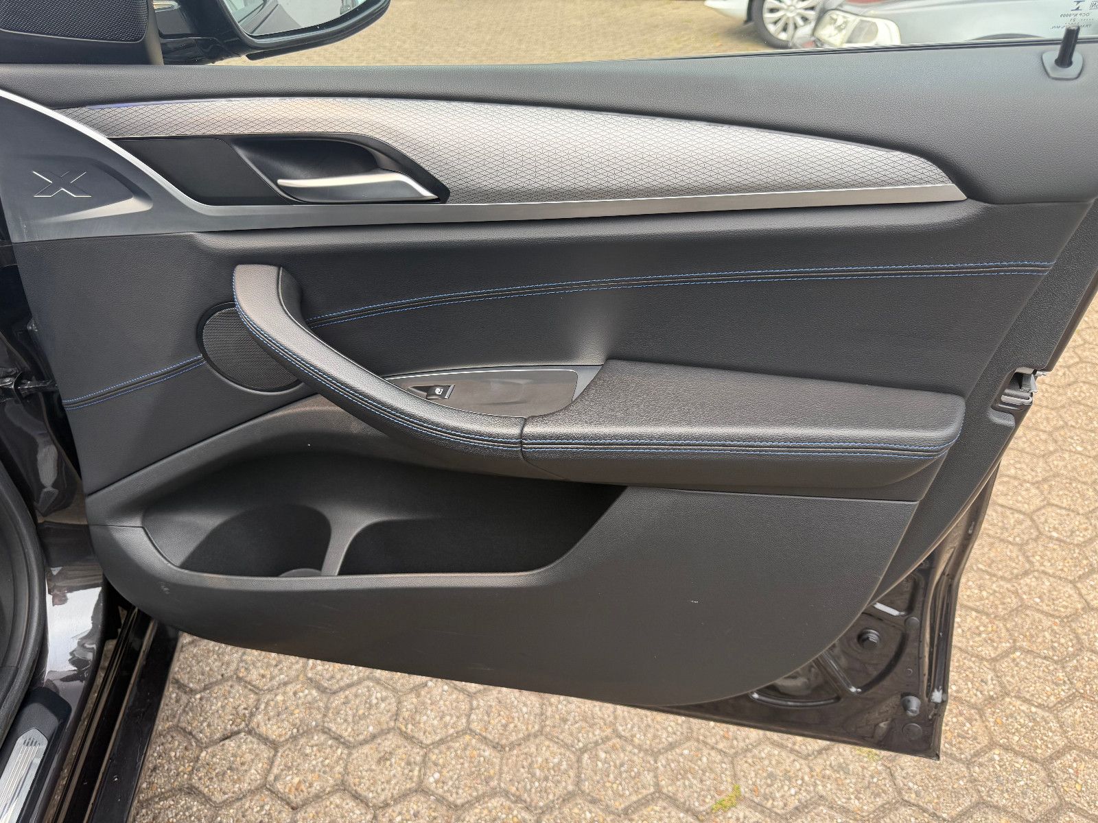 Fahrzeugabbildung BMW X3 xDrive 20 d M Sport*AHK*