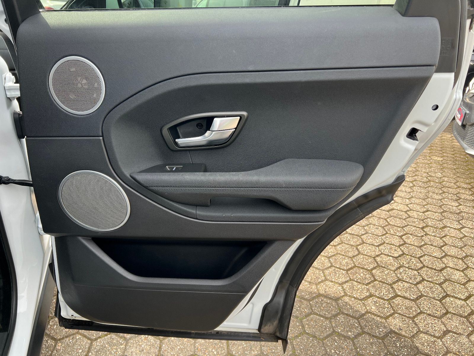 Fahrzeugabbildung Land Rover Range Rover Evoque Pure*