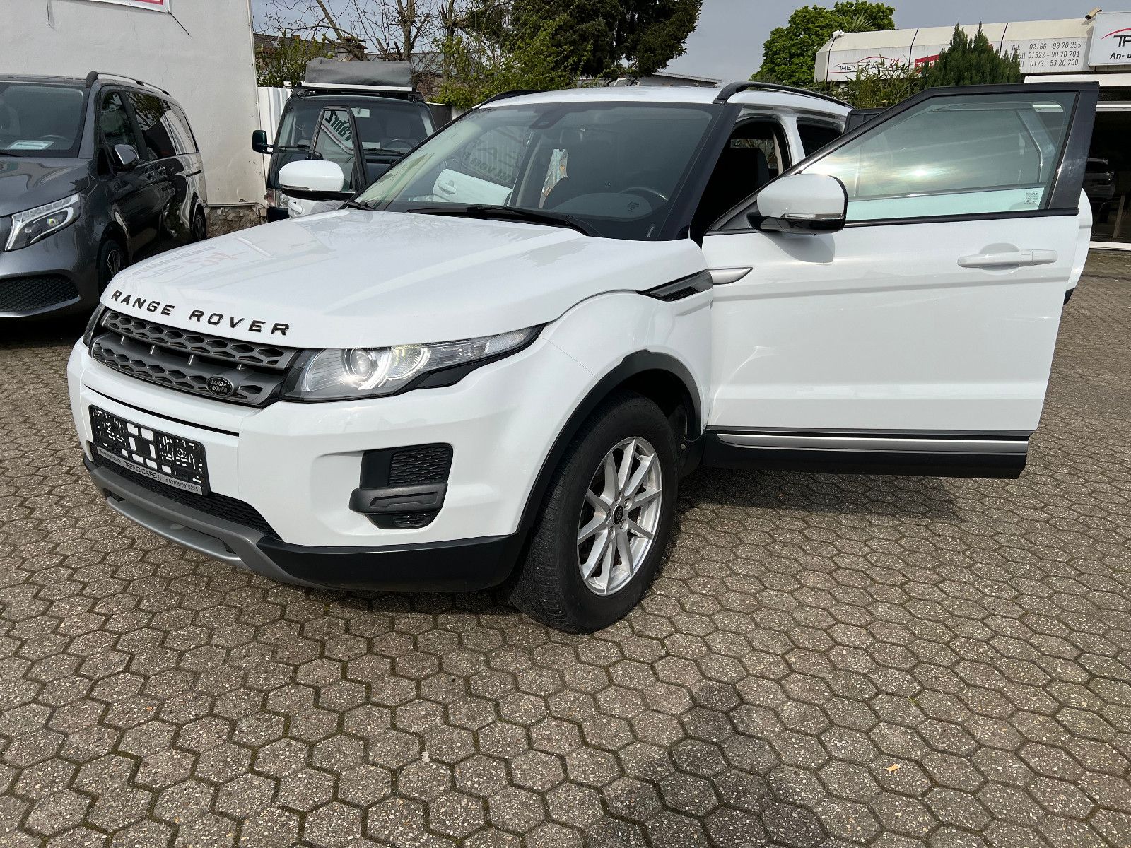 Fahrzeugabbildung Land Rover Range Rover Evoque Pure*