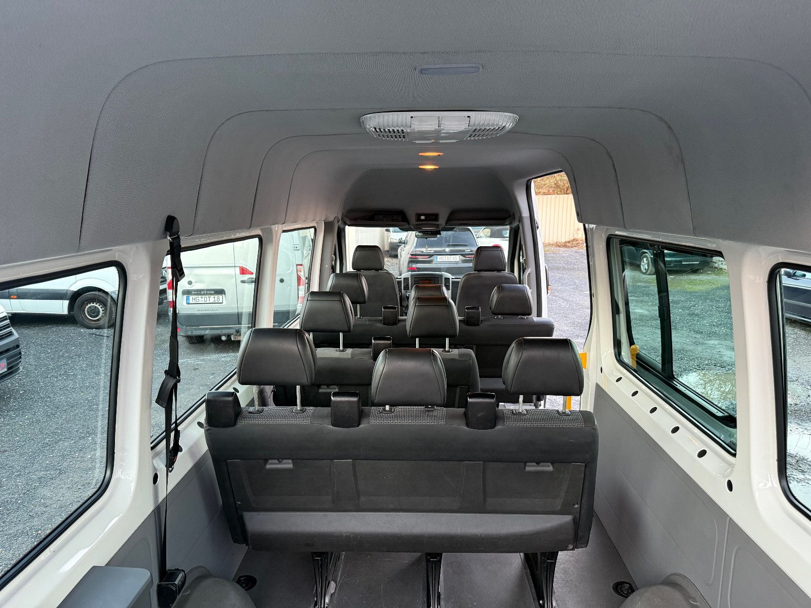 Fahrzeugabbildung Volkswagen Crafter Kombi 35 lang L3H2 Behindertengerecht!!!