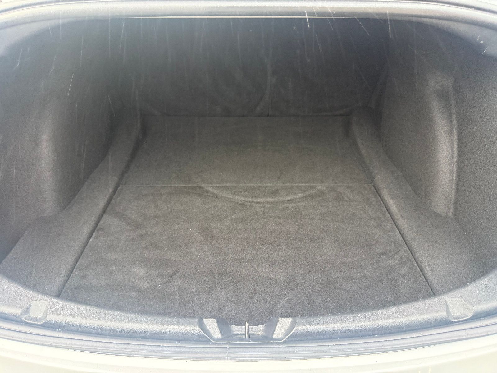 Fahrzeugabbildung Tesla Model 3 *Long Range* Dual Motor *AWD* Autopilot