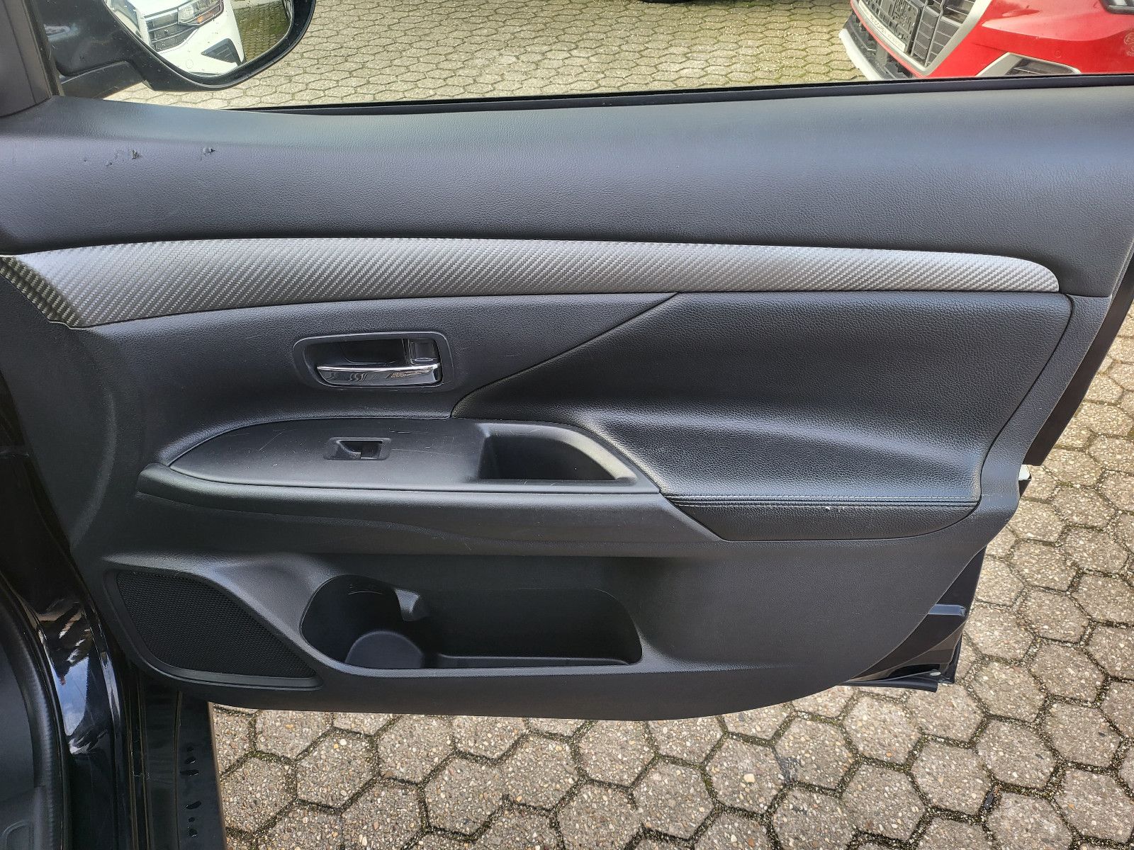 Fahrzeugabbildung Mitsubishi Outlander ClearTec Instyle 4WD ***7 Sitzer***