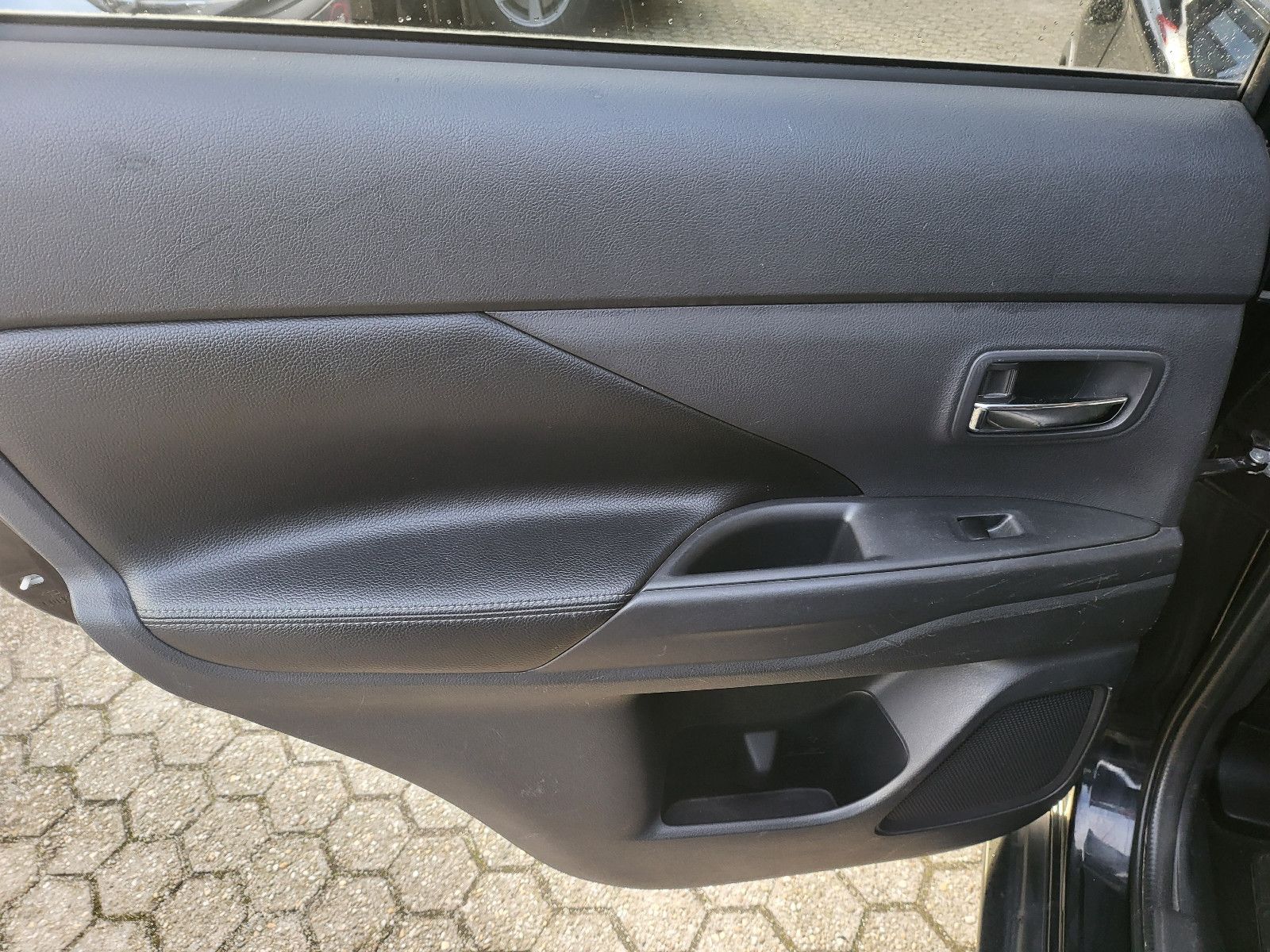 Fahrzeugabbildung Mitsubishi Outlander ClearTec Instyle 4WD ***7 Sitzer***