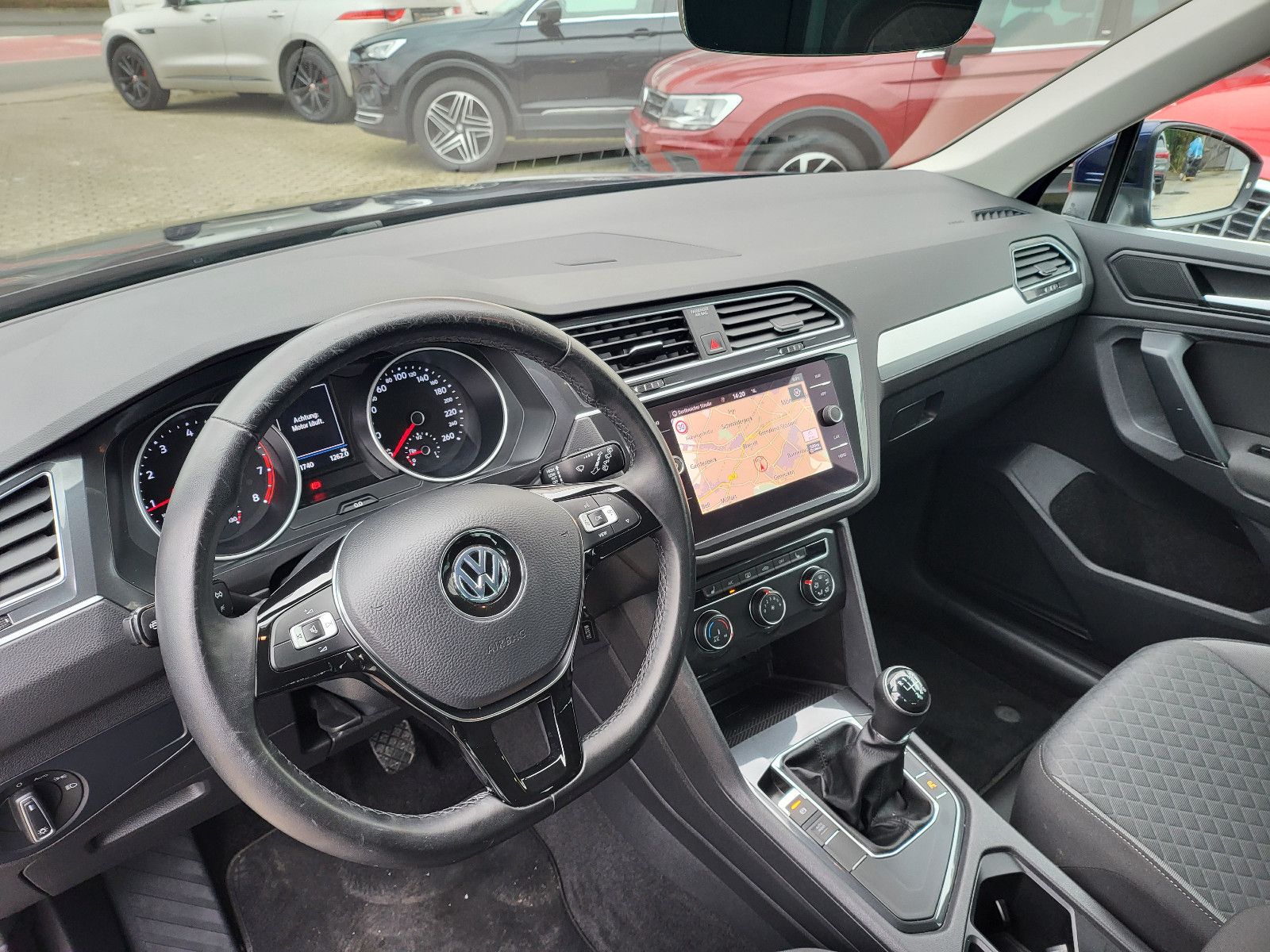 Fahrzeugabbildung Volkswagen Tiguan Comfortline BMT/Start-Stopp