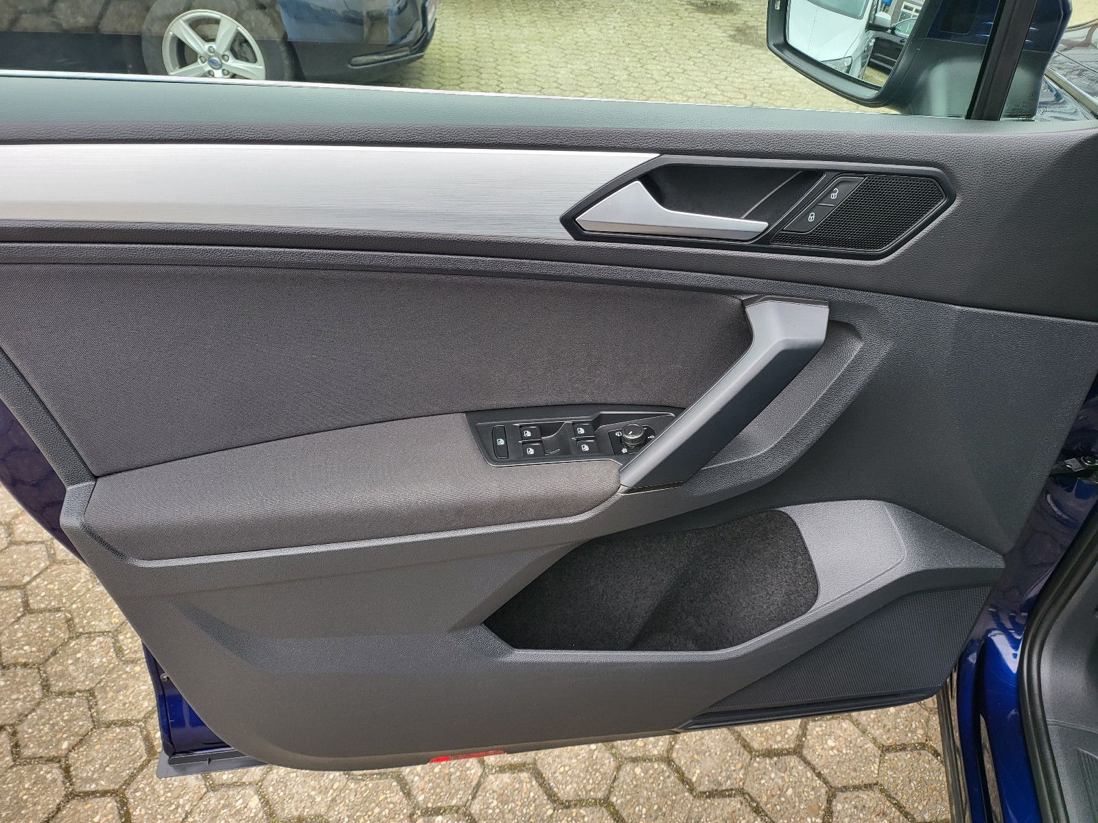 Fahrzeugabbildung Volkswagen Tiguan Comfortline BMT/Start-Stopp