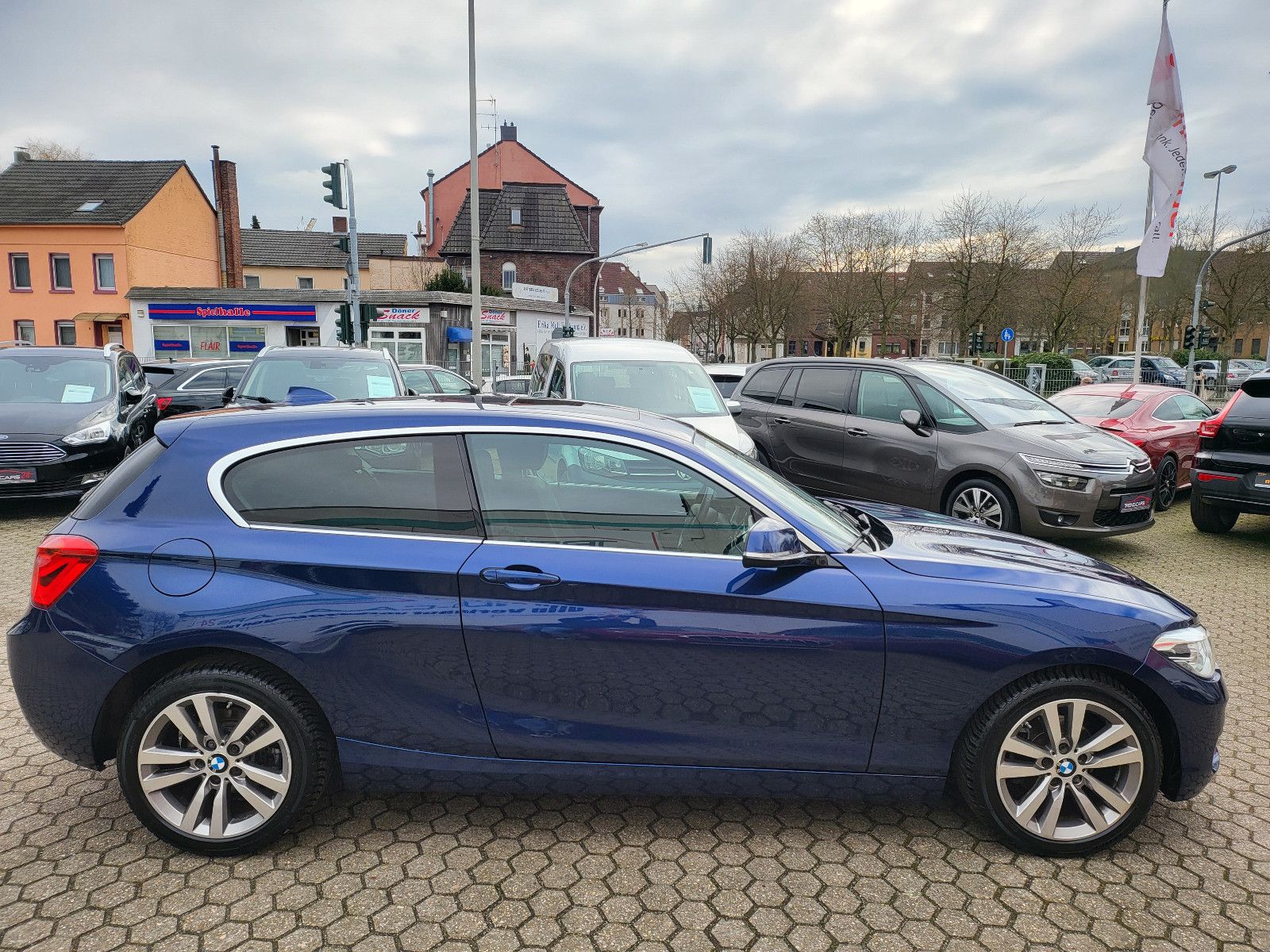 Fahrzeugabbildung BMW 118 Baureihe. 3-trg.Advantage*Tempomat*Automatik