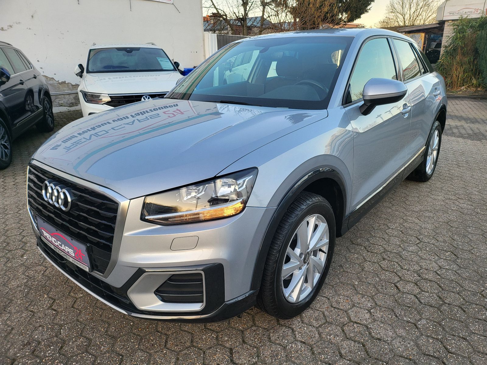 Audi Q2 35 TFSI sport*Tempomat*Navi*Sitzheizung*