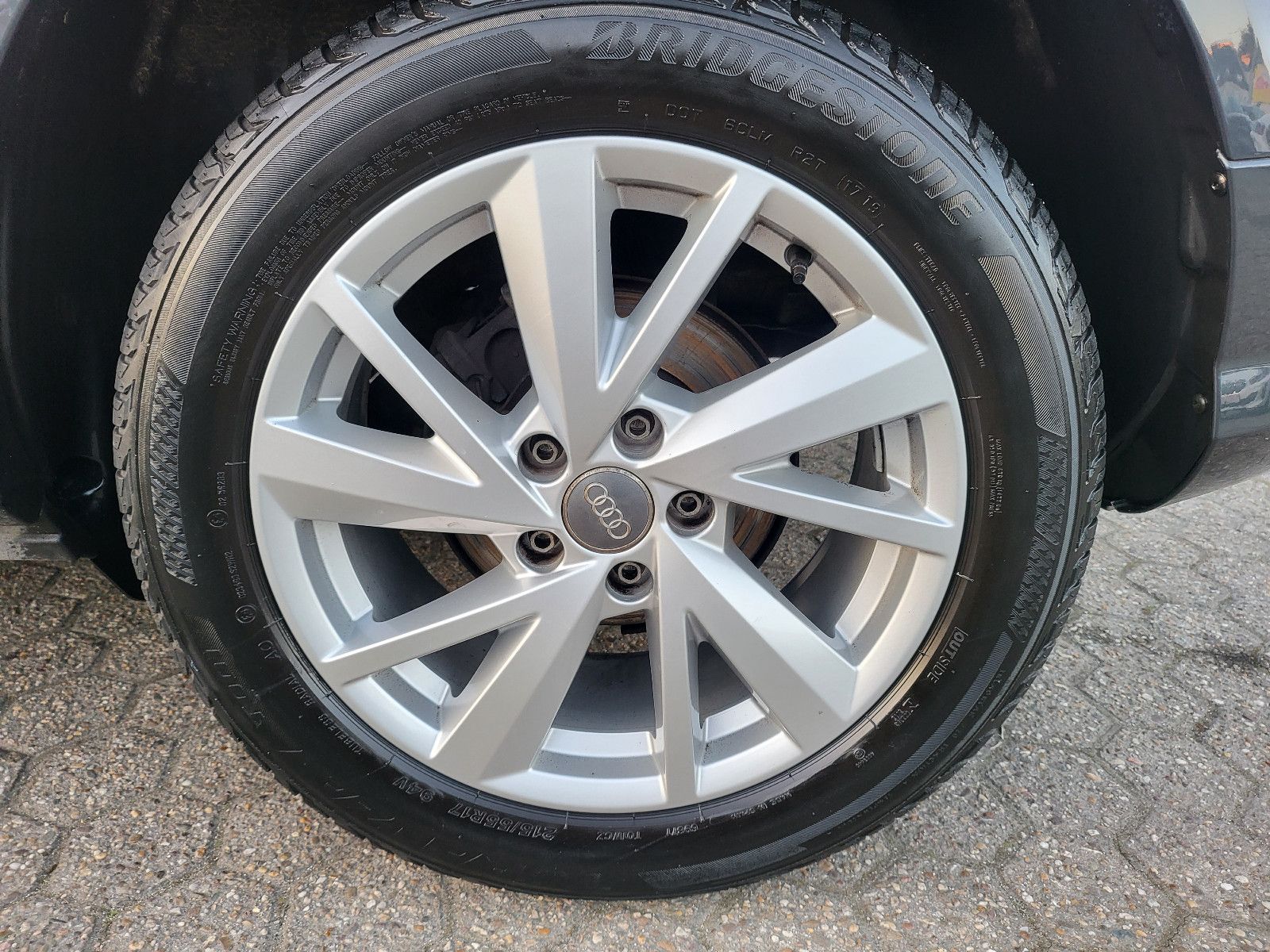 Fahrzeugabbildung Audi Q2 35 TFSI sport*Tempomat*Navi*Sitzheizung*