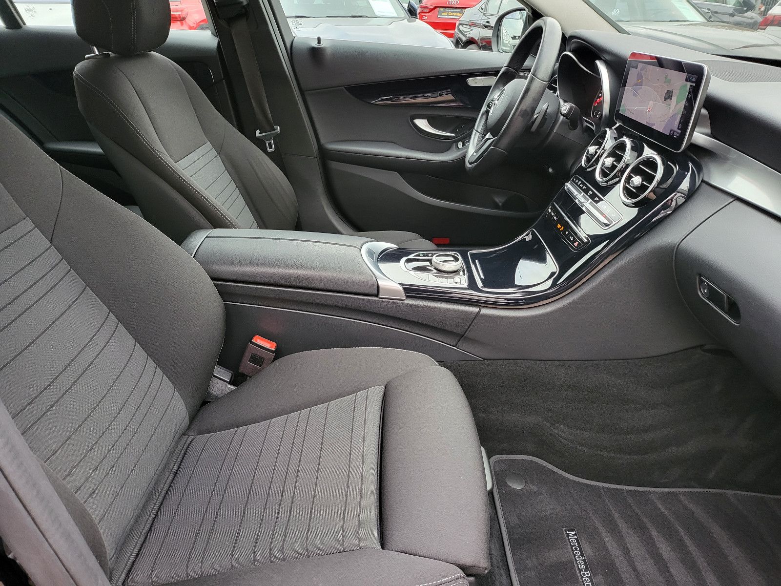 Fahrzeugabbildung Mercedes-Benz C 220  T d 4Matic*ACC*360 Kamera*Standheizung