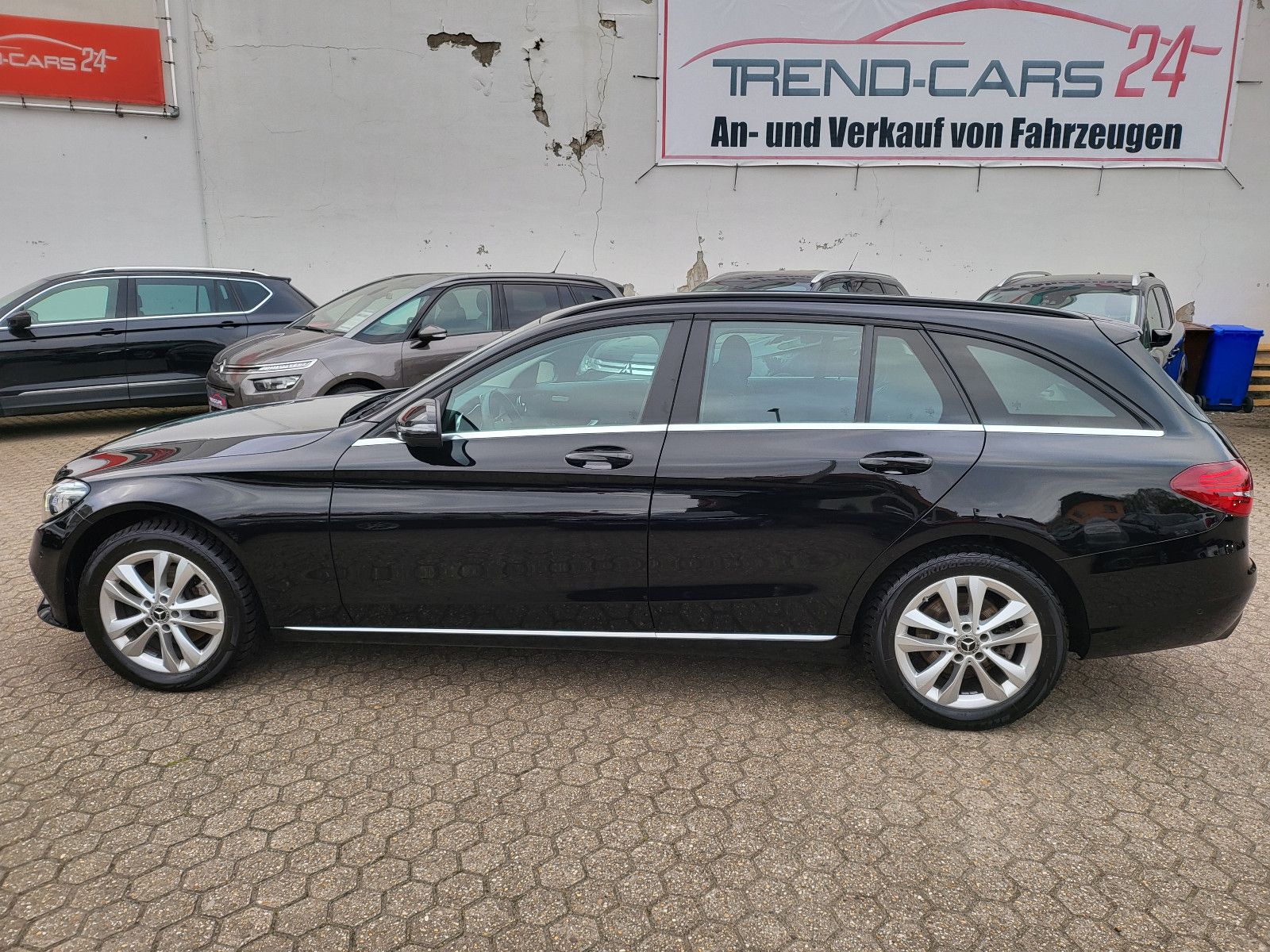 Fahrzeugabbildung Mercedes-Benz C 220  T d 4Matic*ACC*360 Kamera*Standheizung