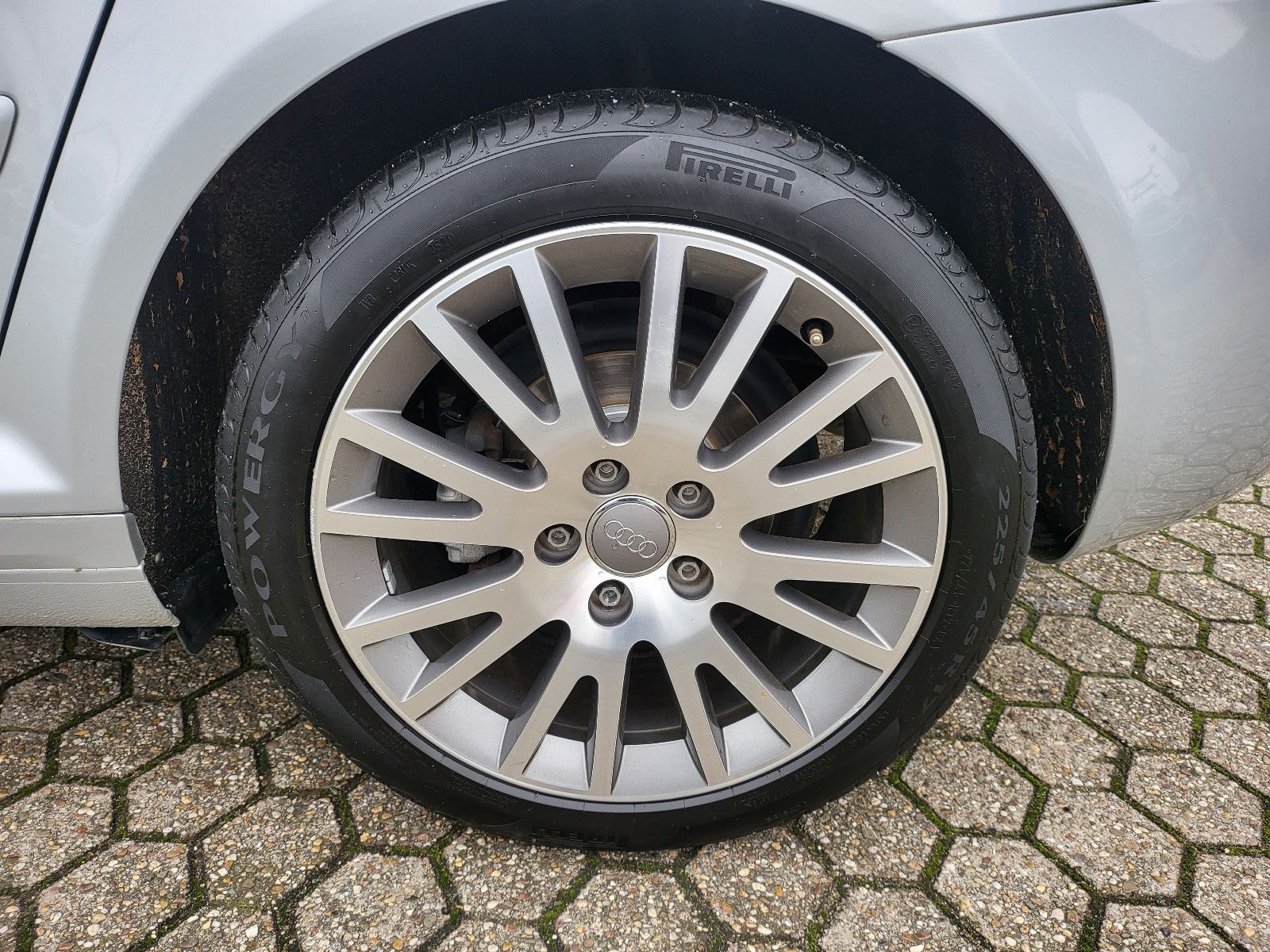 Fahrzeugabbildung Audi A3 Sportback 1.4 TFSI Ambition*S-Line*Klima*