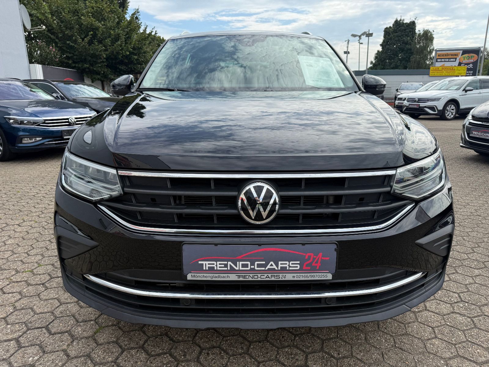 Fahrzeugabbildung Volkswagen Tiguan Life 4Motion*ACC*AHK*NAVI*