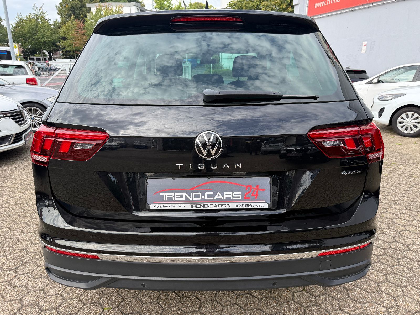 Fahrzeugabbildung Volkswagen Tiguan Life 4Motion*ACC*AHK*NAVI*