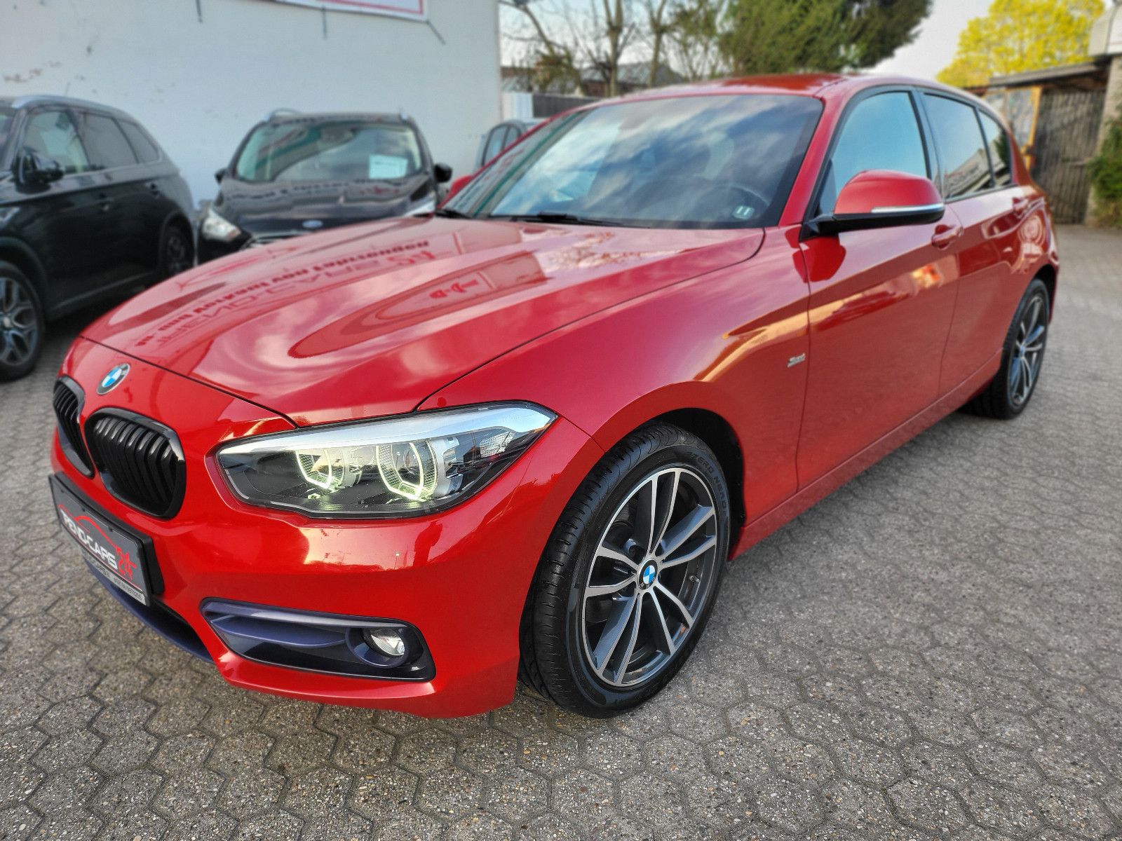 BMW 116 d 1 Lim. Edition Sport*Harman Kardon*Navi*
