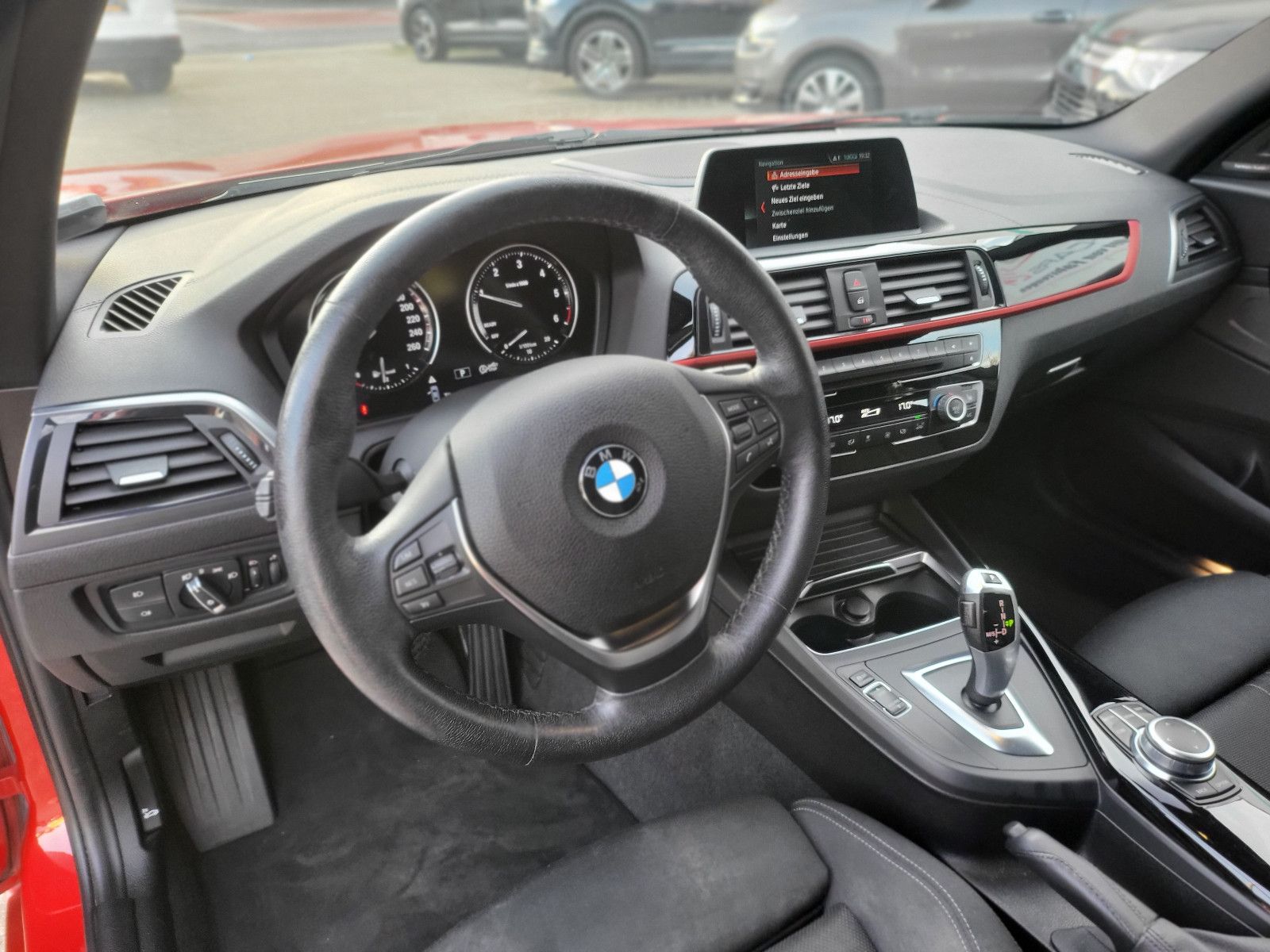 Fahrzeugabbildung BMW 116 d 1 Lim. Edition Sport*Harman Kardon*Navi*