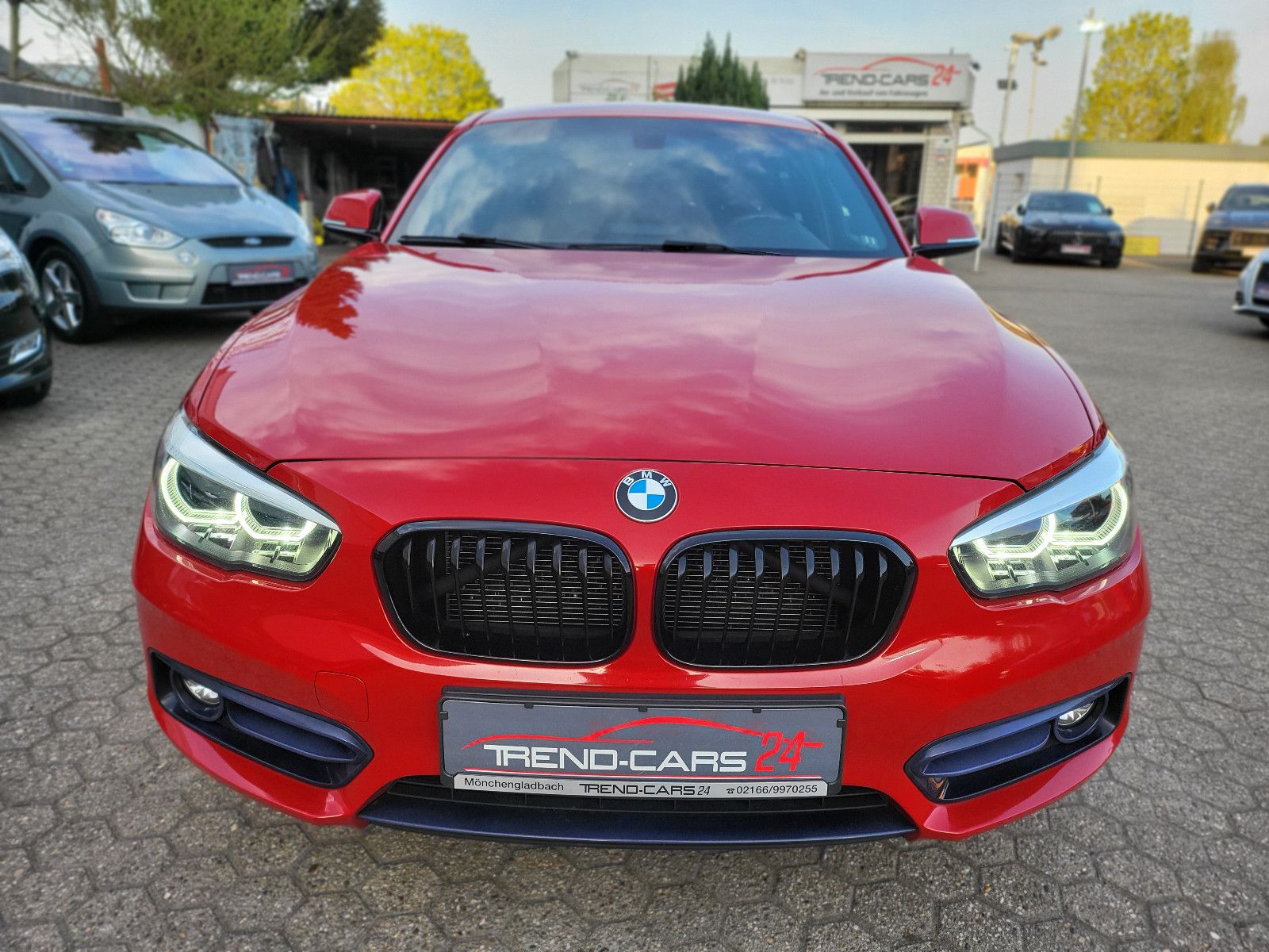 Fahrzeugabbildung BMW 116 d 1 Lim. Edition Sport*Harman Kardon*Navi*