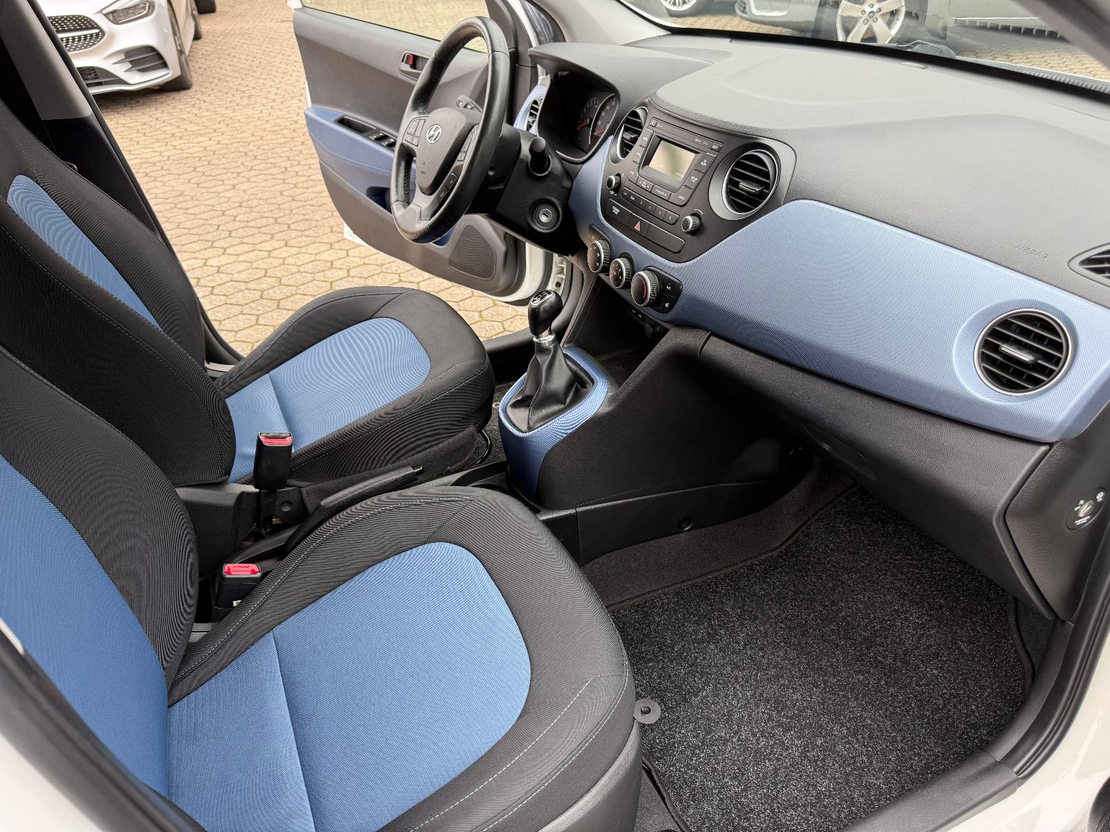 Fahrzeugabbildung Hyundai i10 Trend
