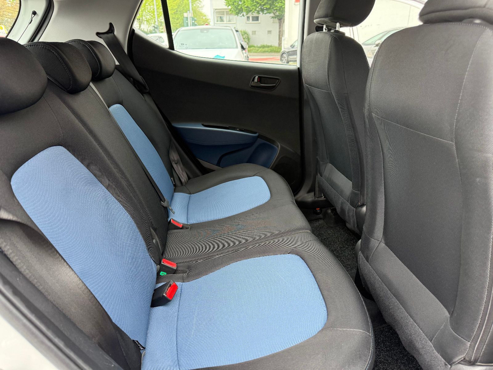 Fahrzeugabbildung Hyundai i10 Trend