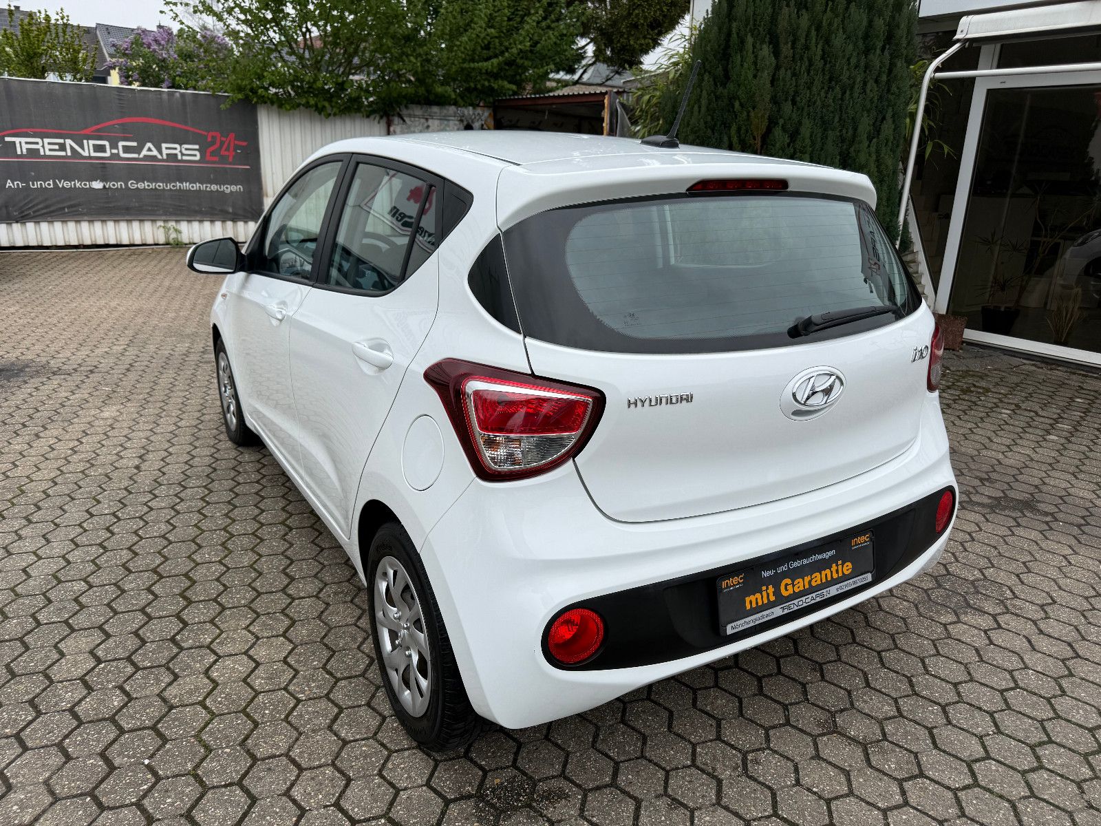 Fahrzeugabbildung Hyundai i10 Trend