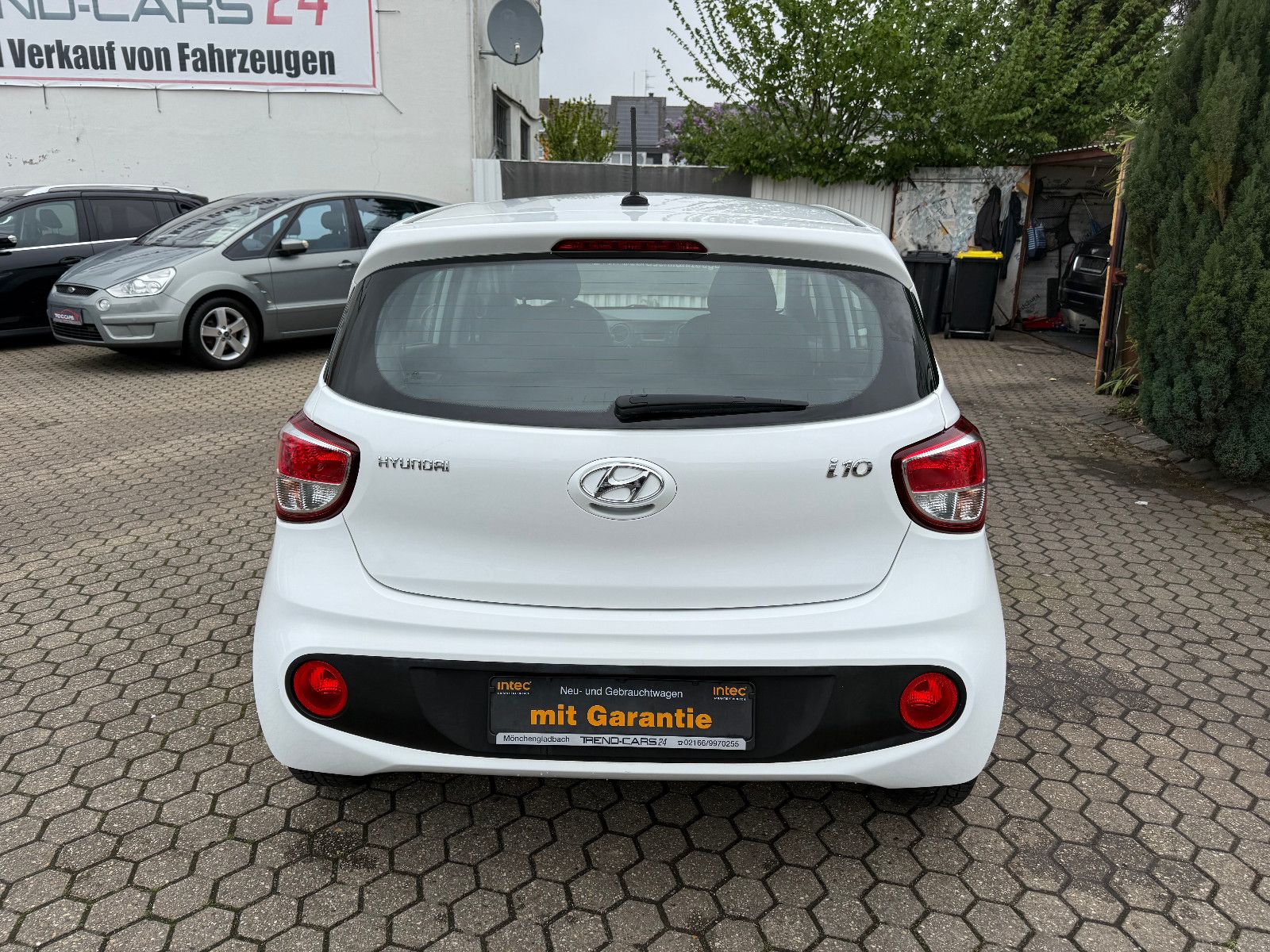 Fahrzeugabbildung Hyundai i10 Trend