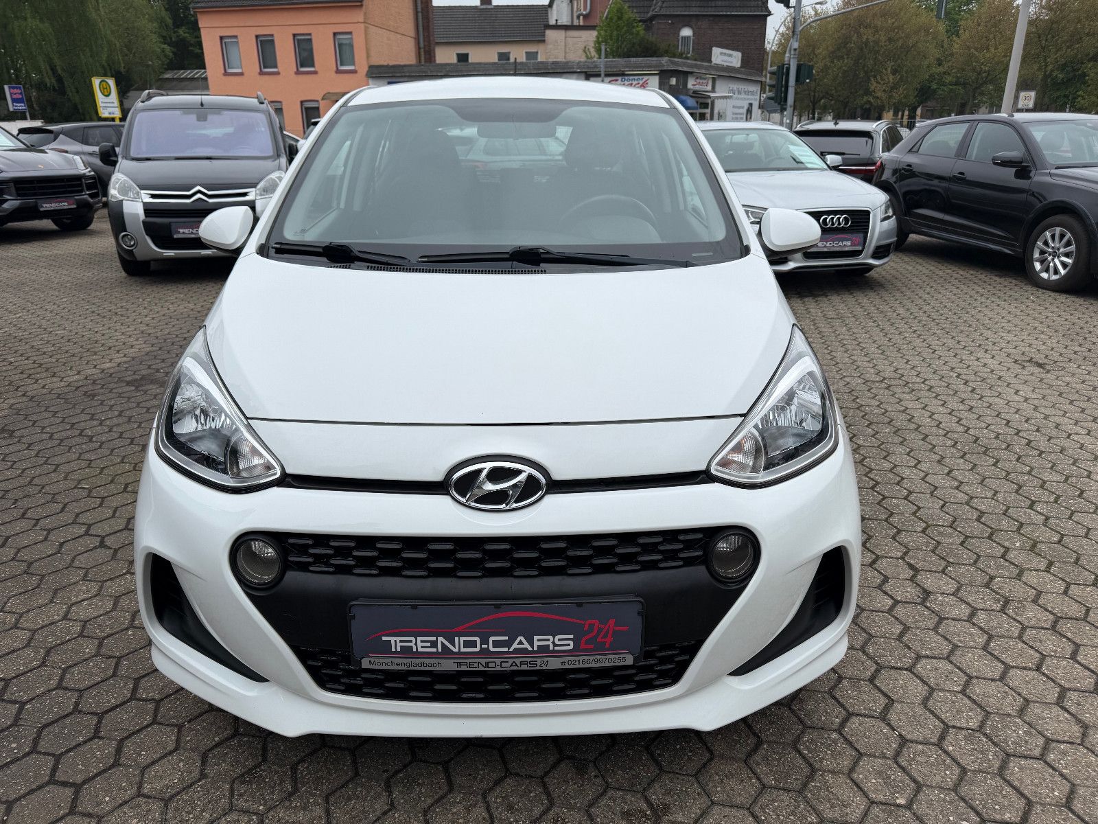 Fahrzeugabbildung Hyundai i10 Trend