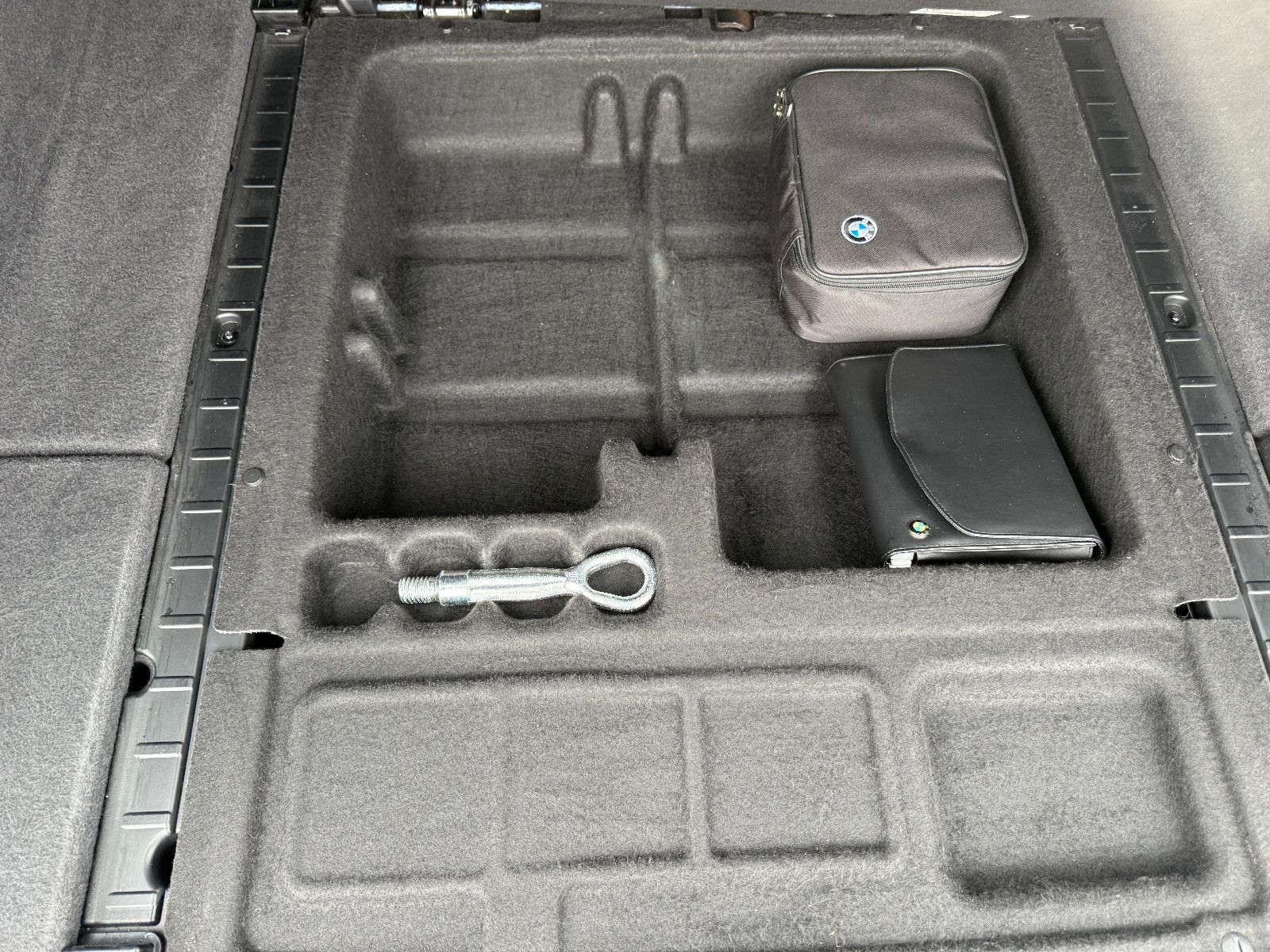 Fahrzeugabbildung BMW X3 xDrive 35 d*Pano*Leder*headup*M-Paket*