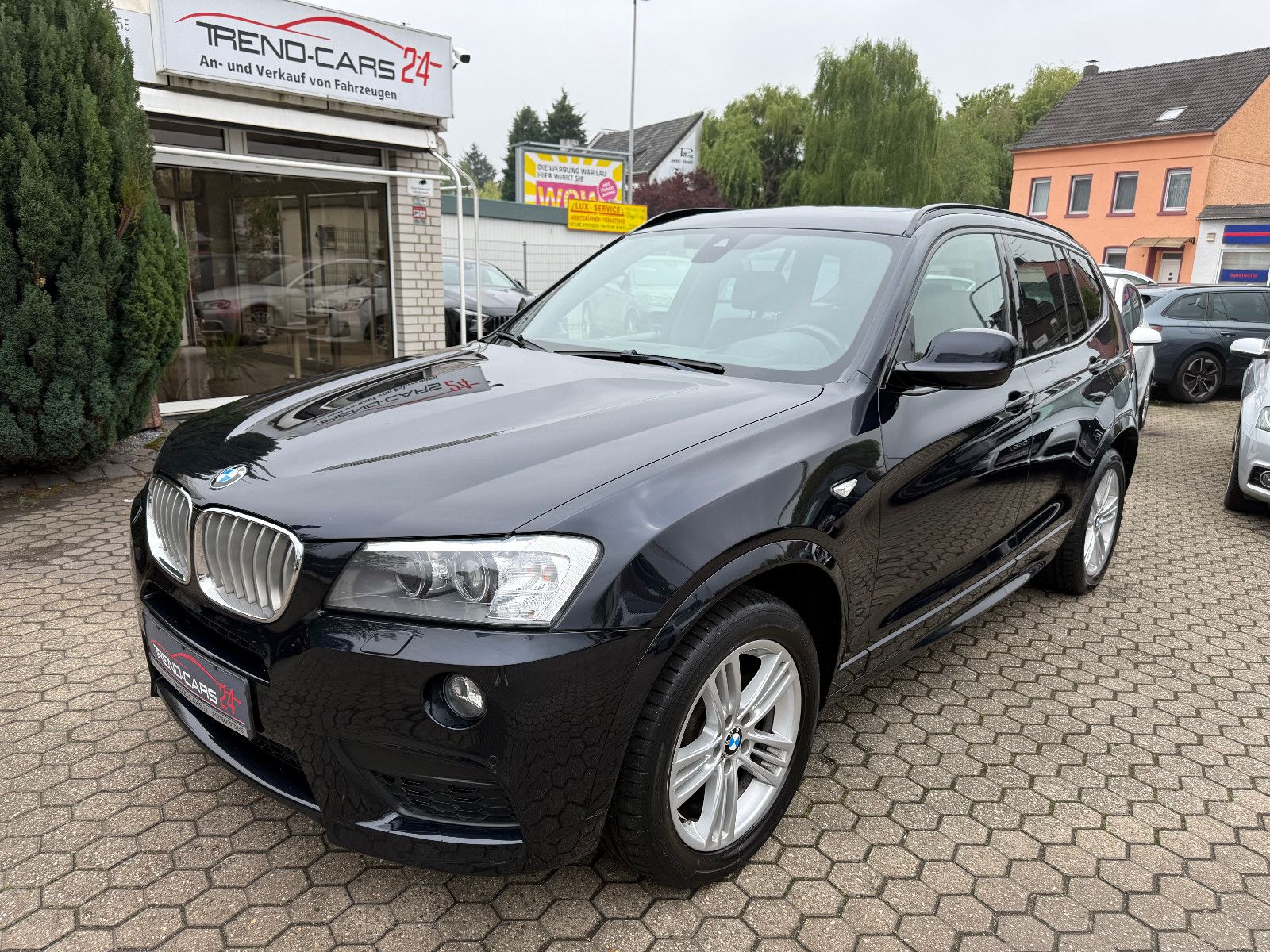 Fahrzeugabbildung BMW X3 xDrive 35 d*Pano*Leder*headup*M-Paket*