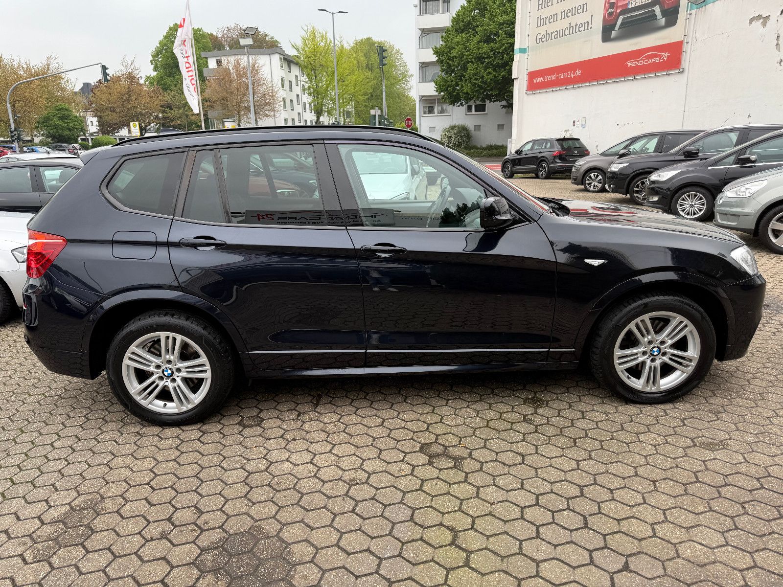 Fahrzeugabbildung BMW X3 xDrive 35 d*Pano*Leder*headup*M-Paket*