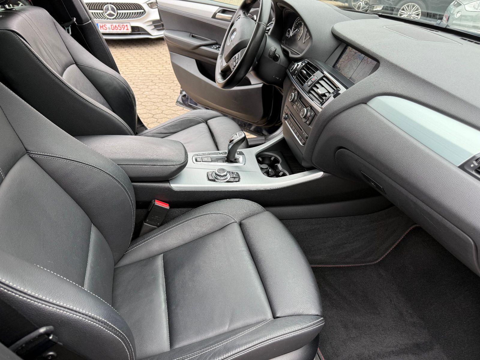 Fahrzeugabbildung BMW X3 xDrive 35 d*Pano*Leder*headup*M-Paket*
