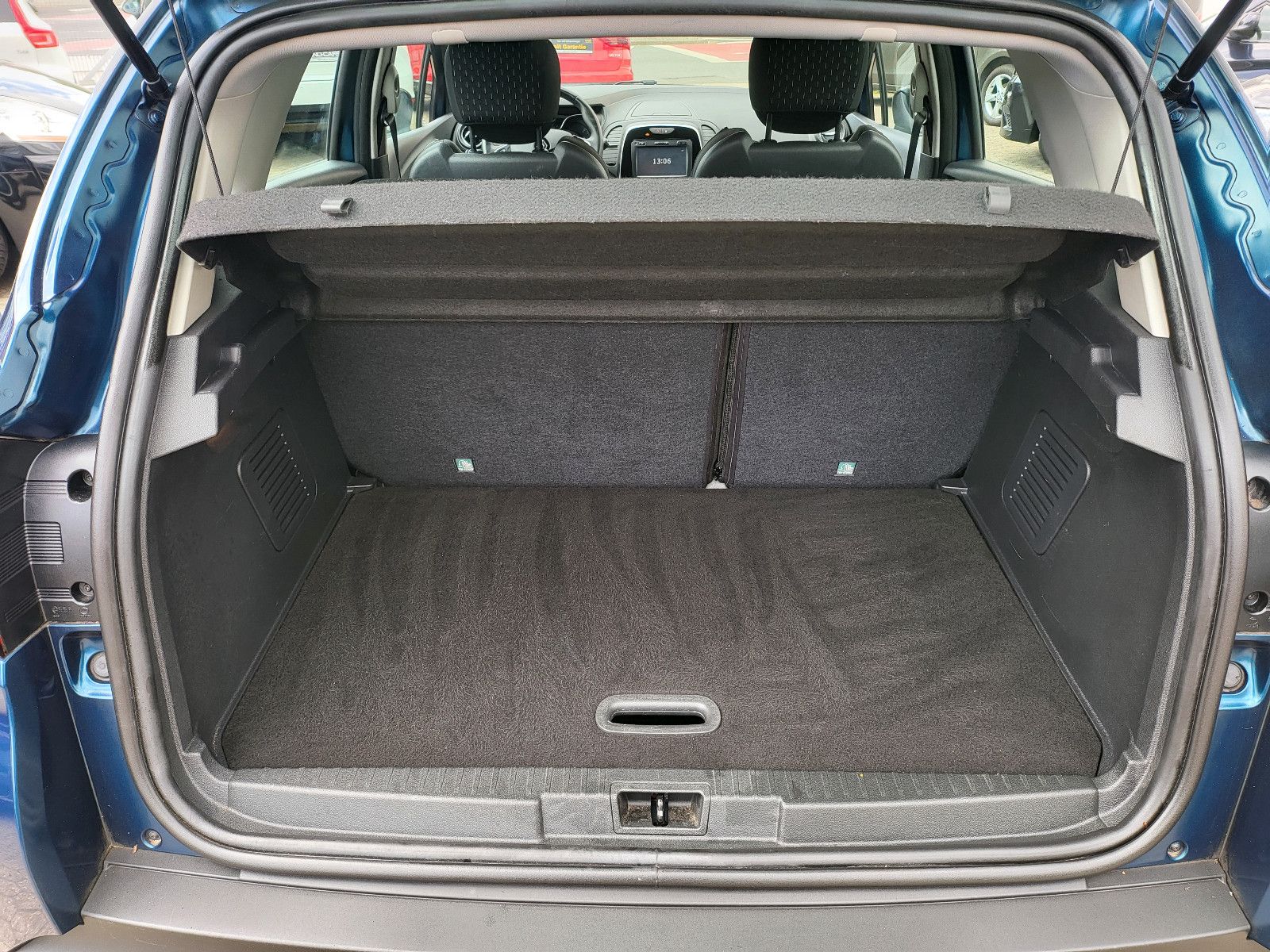 Fahrzeugabbildung Renault Captur Intens