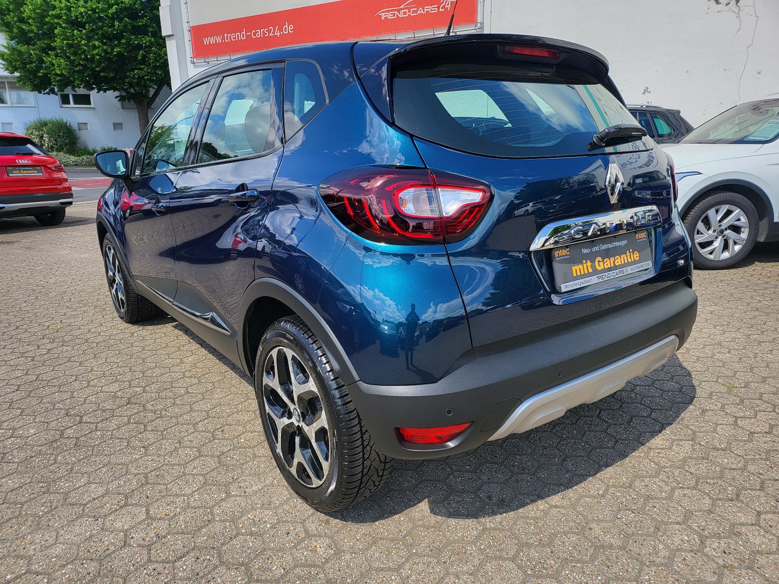Fahrzeugabbildung Renault Captur Intens