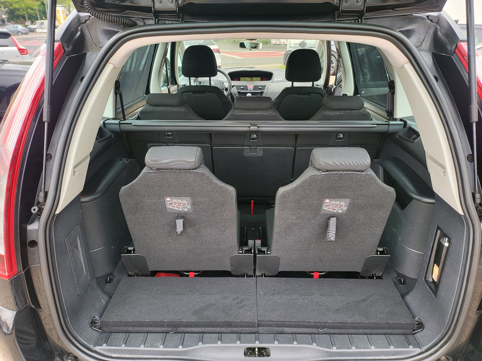 Fahrzeugabbildung Citroën Grand C4 Picasso Tendance 7 Sitzer