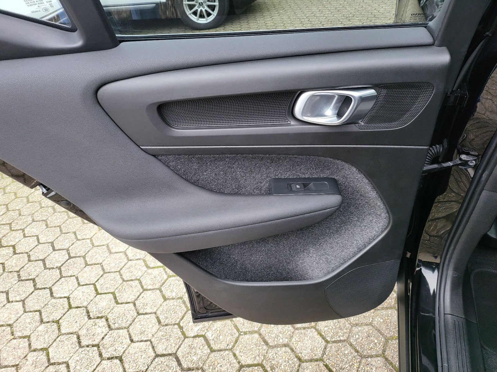 Fahrzeugabbildung Volvo XC 40  Plus Dark*Harman/Kardon*Pano*Navi*ACC*